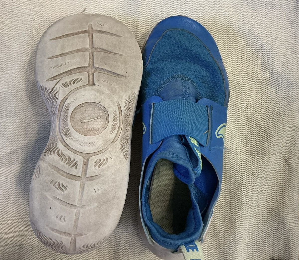 Other Nike Flex Runner 2 “Photo Blue / Barely Volt” Size US 5 / EU 37 - 5 Thumbnail