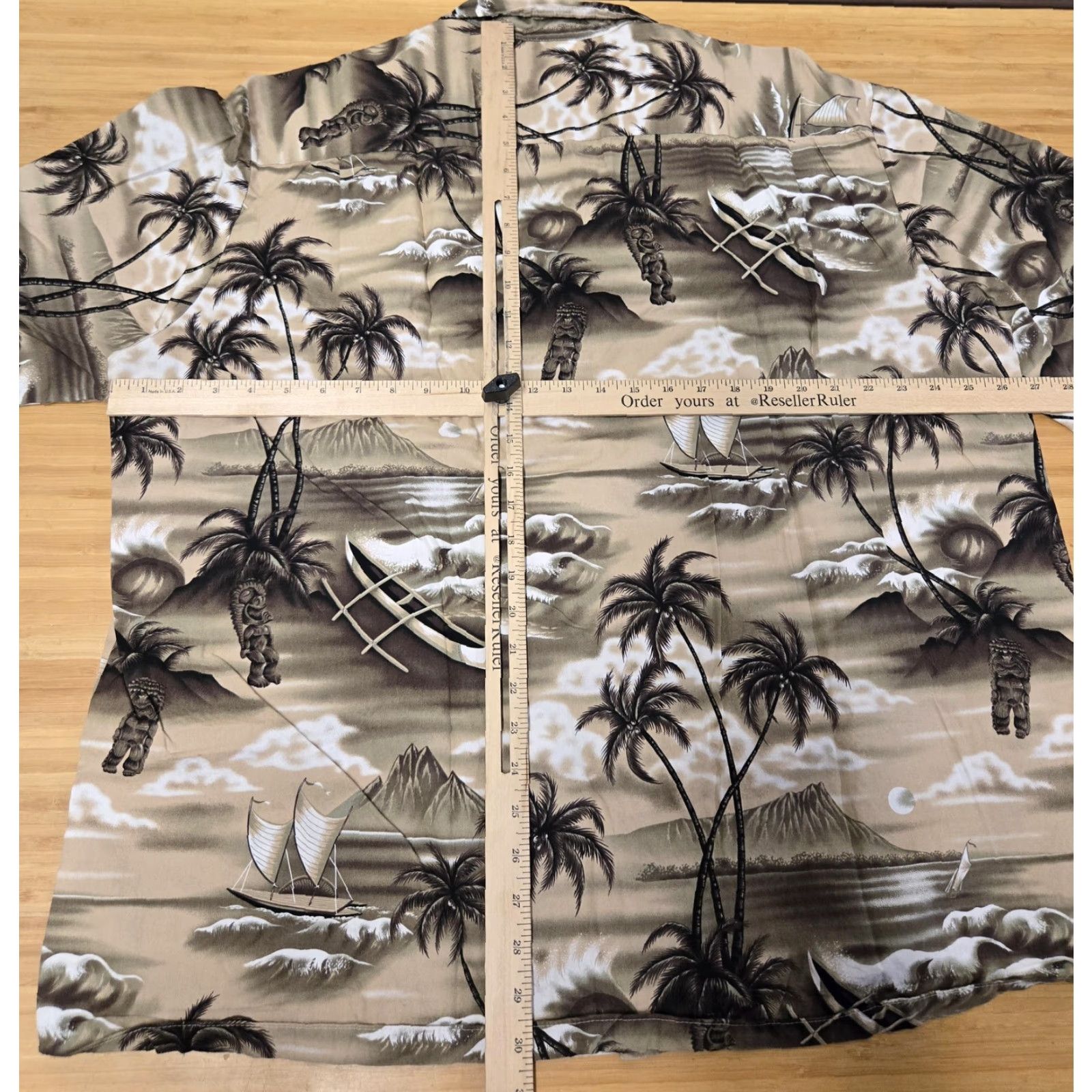 Vintage Royal Creations Shirt 2XL Mens Hawaiian Aloha Button Front Beige Made in Hawaii Size US XXL / EU 58 / 5 - 7 Thumbnail