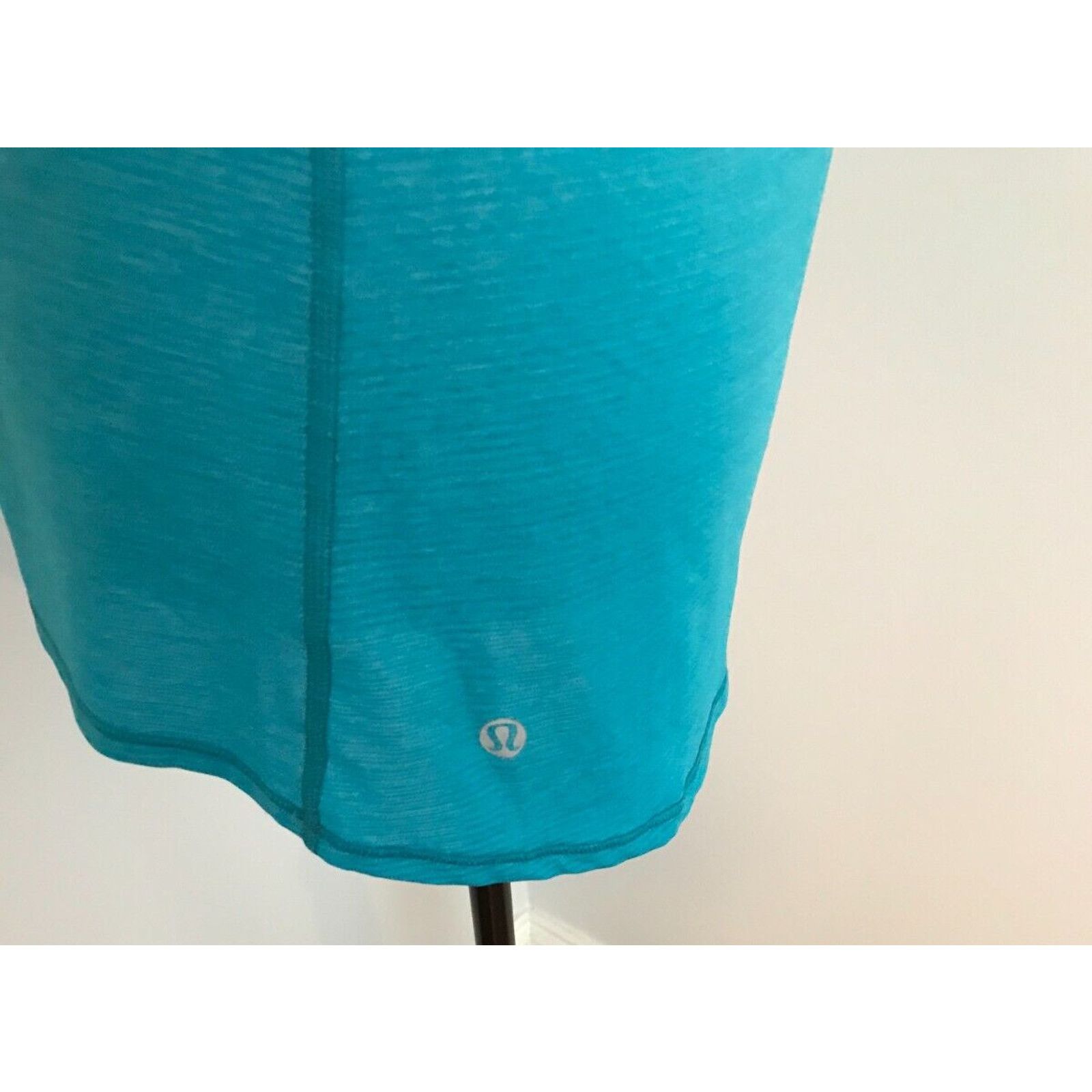 Lululemon Lululemon 2-In-Run Tank Top Surge/Micro Macro Stripe Surge Size M / US 6-8 / IT 42-44 - 3 Thumbnail