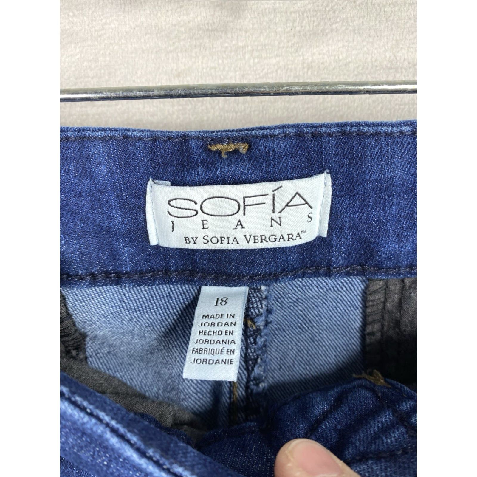 Vintage Sofia Vergara Jeans Trouser Flare 18 High Rise Dark Denim 32" Inseam Regular Plus Size Women Pants Stitch Pockets 5-Pocket Style Nautical Sailor Theme Size 40" / US 18 - 3 Thumbnail
