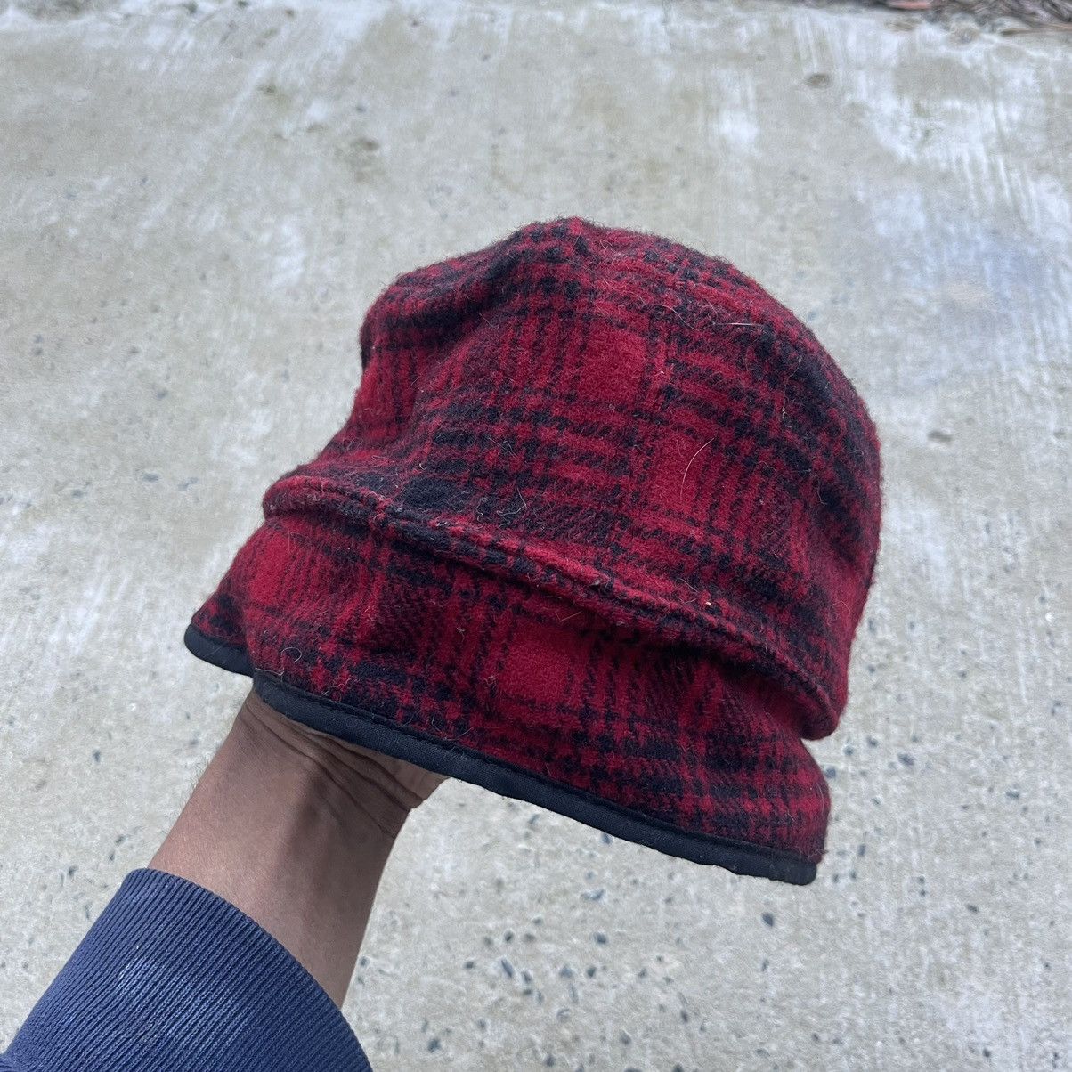 Woolrich Woolen Mills Vintage WOOLRICH PENNSYLVANIA TUXEDO Wool Cap Size ONE SIZE - 4 Thumbnail