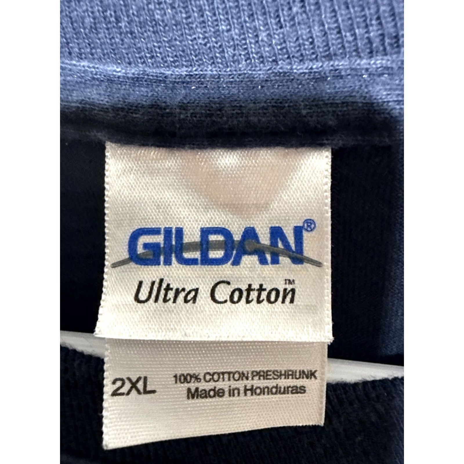 Gildan Michigan Renaissance Festival Knight Jousting Horse Long Sleeve Shirt 2XL Men Blue Gildan T-Shirt Size US XXL / EU 58 / 5 - 5 Thumbnail