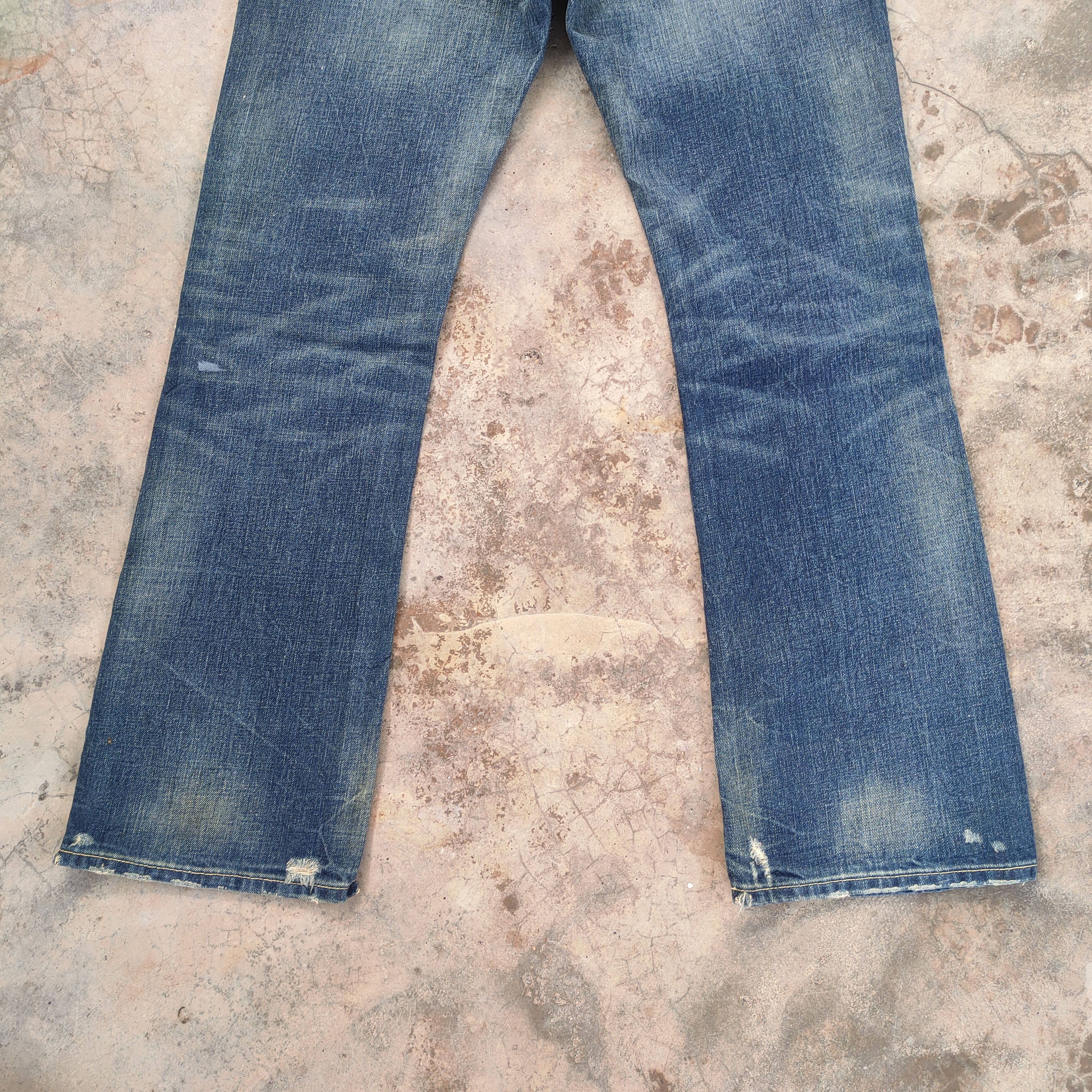 Abercrombie & Fitch VINTAGE FADED DISTRESSED FLARE JEAN DENIM PANTS Size US 32 / EU 48 - 12 Thumbnail