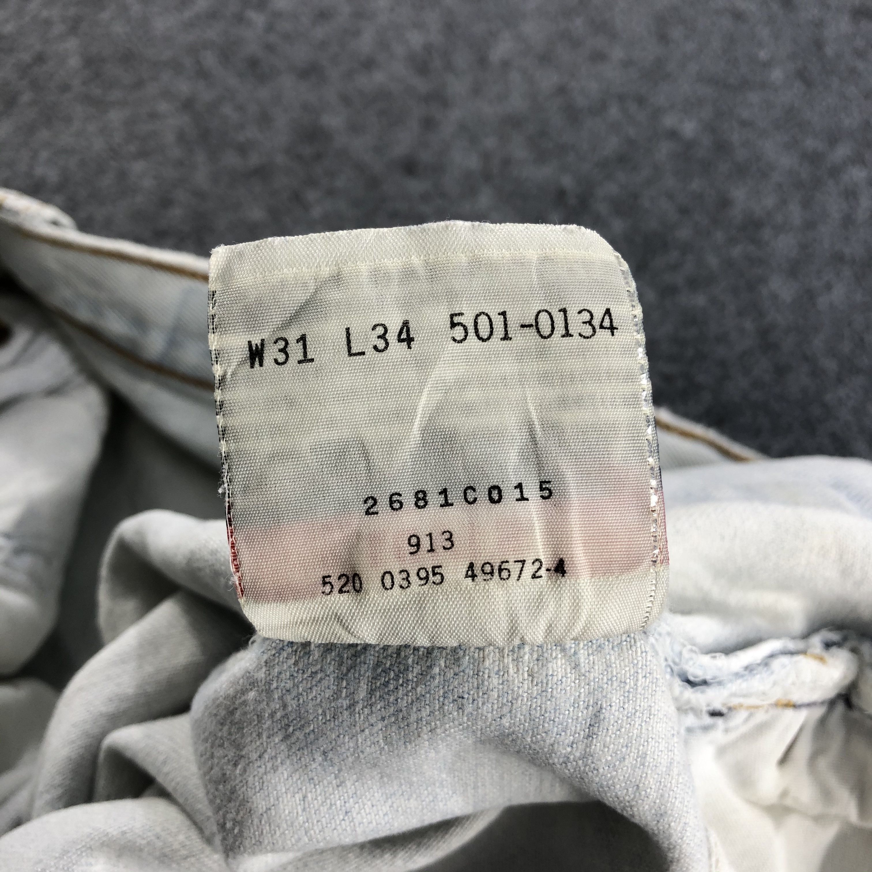 Levi's × Vintage Vintage 90s Light Wash Levis 501 Jeans-JM821 Size US 31 - 11 Thumbnail