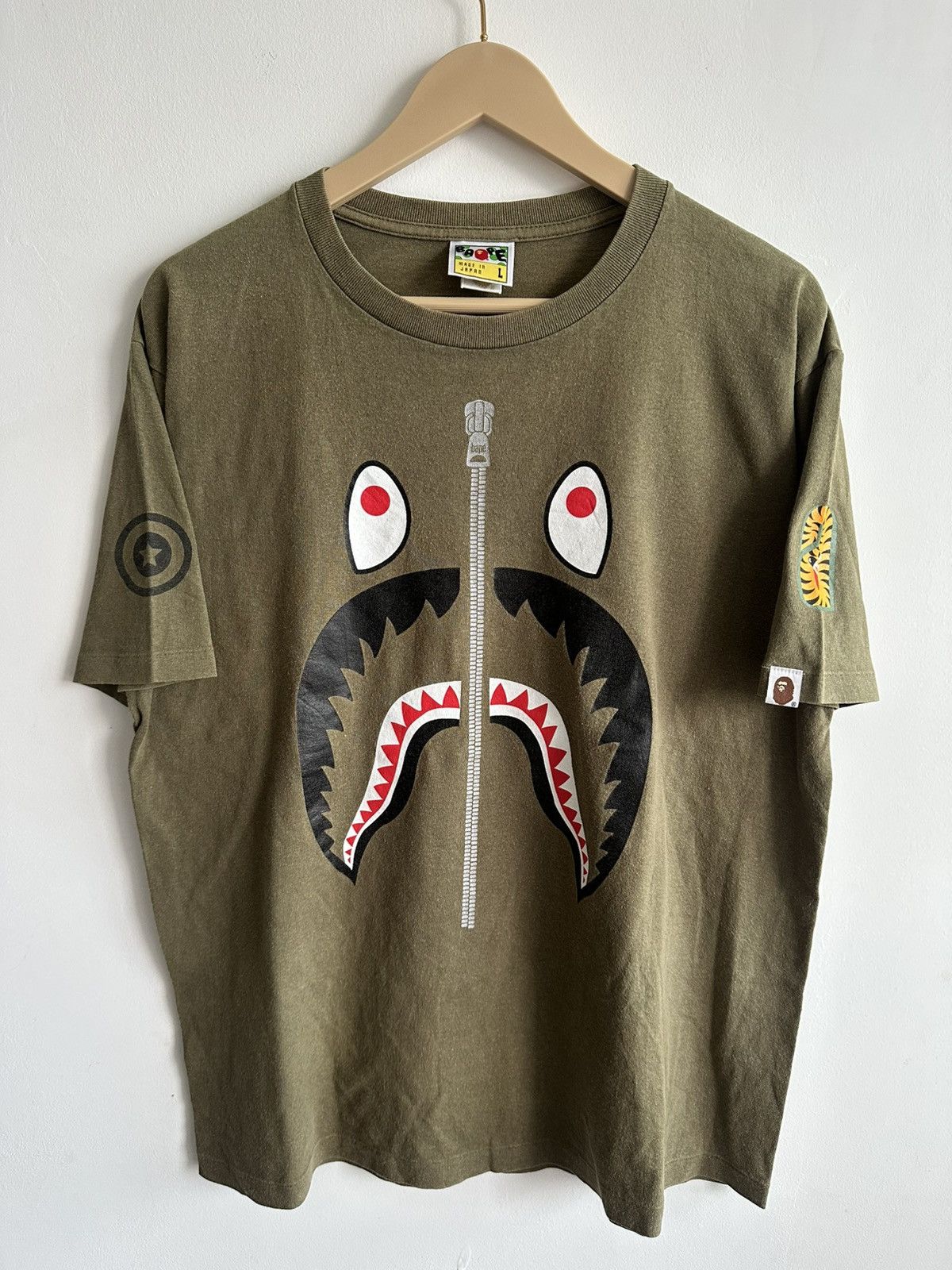A bathing Ape Shark World Gone Mad Streetwear Japan BAPE