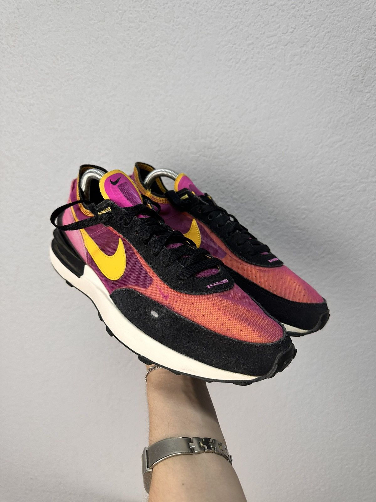Nike Nike Waffle One Active Fuchsia Men’s Size 10.5 Gold Black Size US 10 / EU 43 - 1 Thumbnail