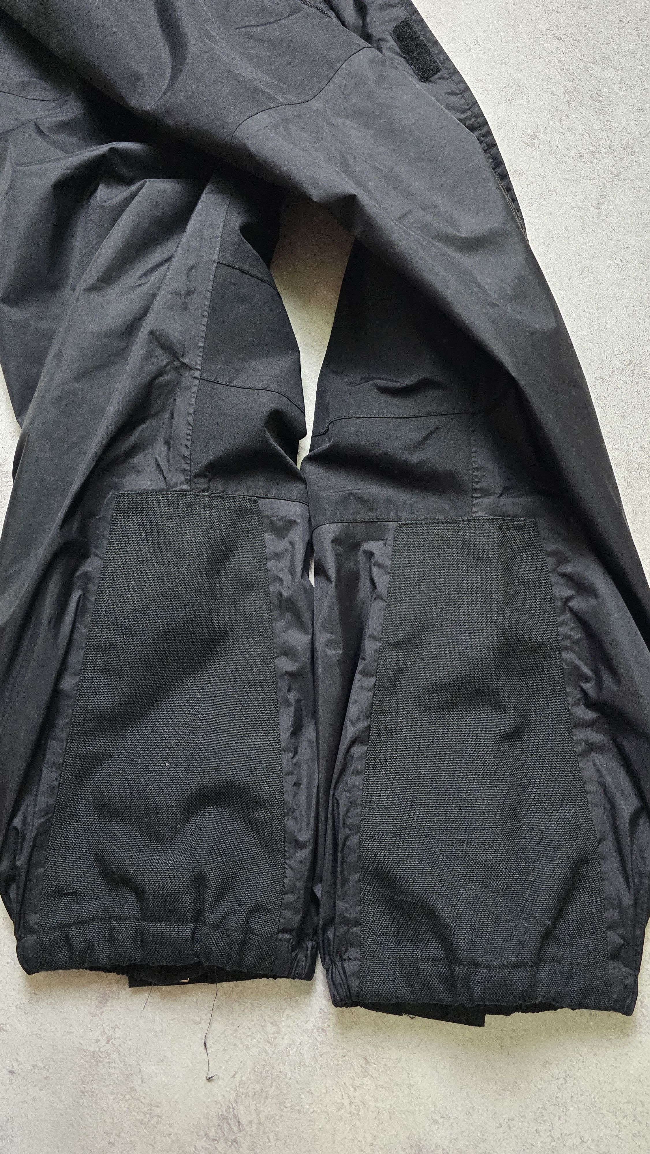 The North Face Gore-Tex Mountain Light Pants Men’s S Full Zip Ski Shell Size US 30 / EU 46 - 13 Thumbnail