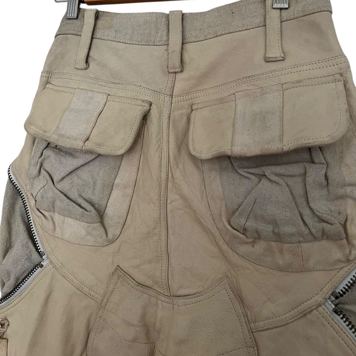 Yasuyuki Ishii Yasuyuki ishii leather cargo pants Size US 30 / EU 46 - 10 Thumbnail