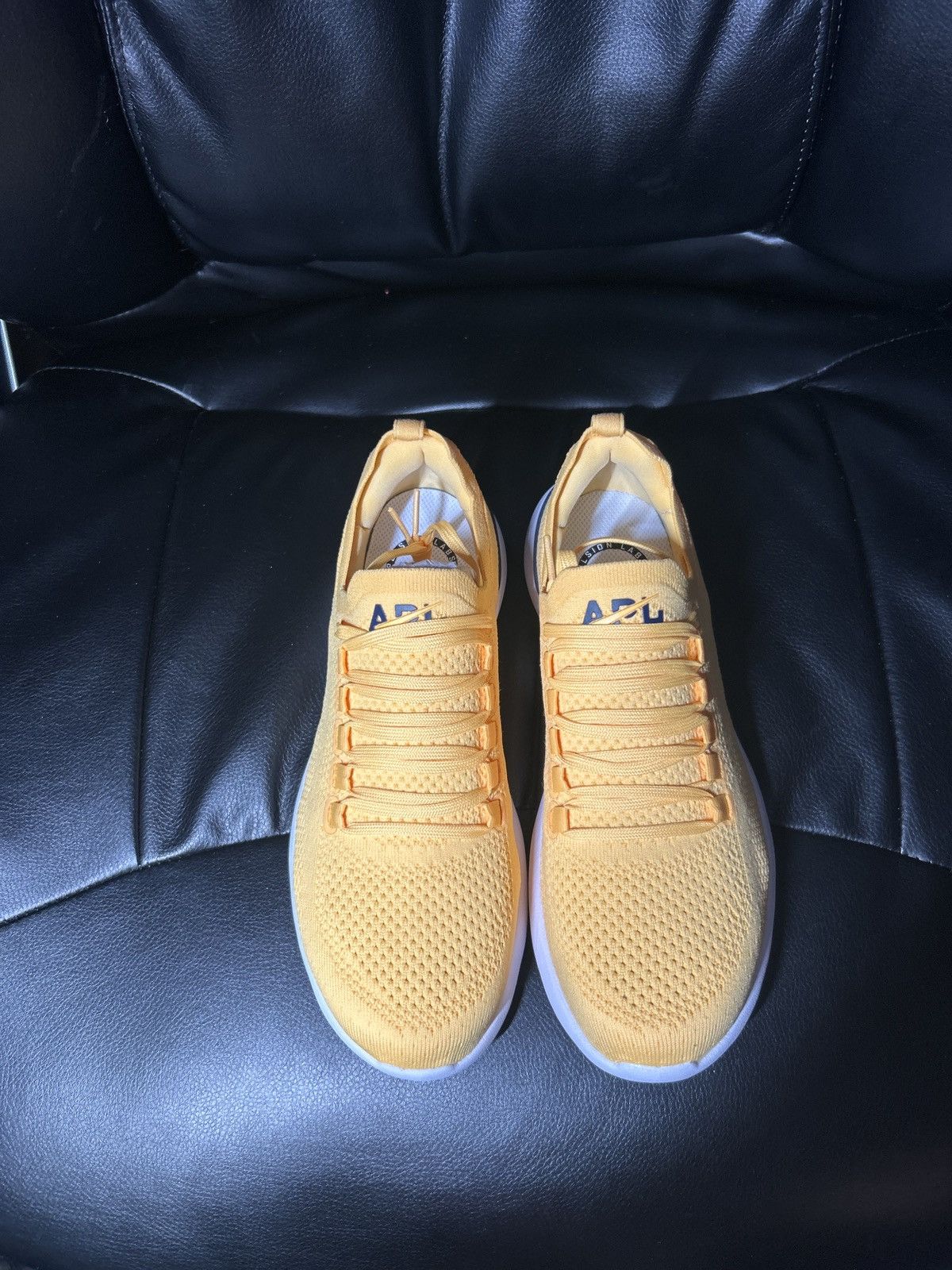 APL APL Techloom Breeze 7.5M/9W Marigold Midnight Size US 7.5 / EU 40-41 - 9 Thumbnail