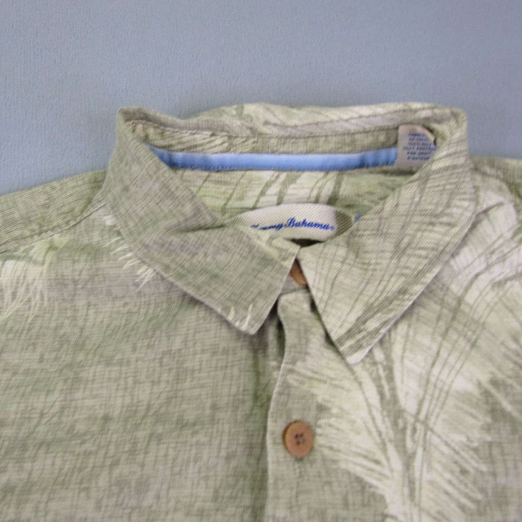 Tommy Bahama VINTAGE Tommy Bahama Shirt Men XL Green Hawaiian Leaves Button Floral Camp Silk Size US XL / EU 56 / 4 - 2 Thumbnail