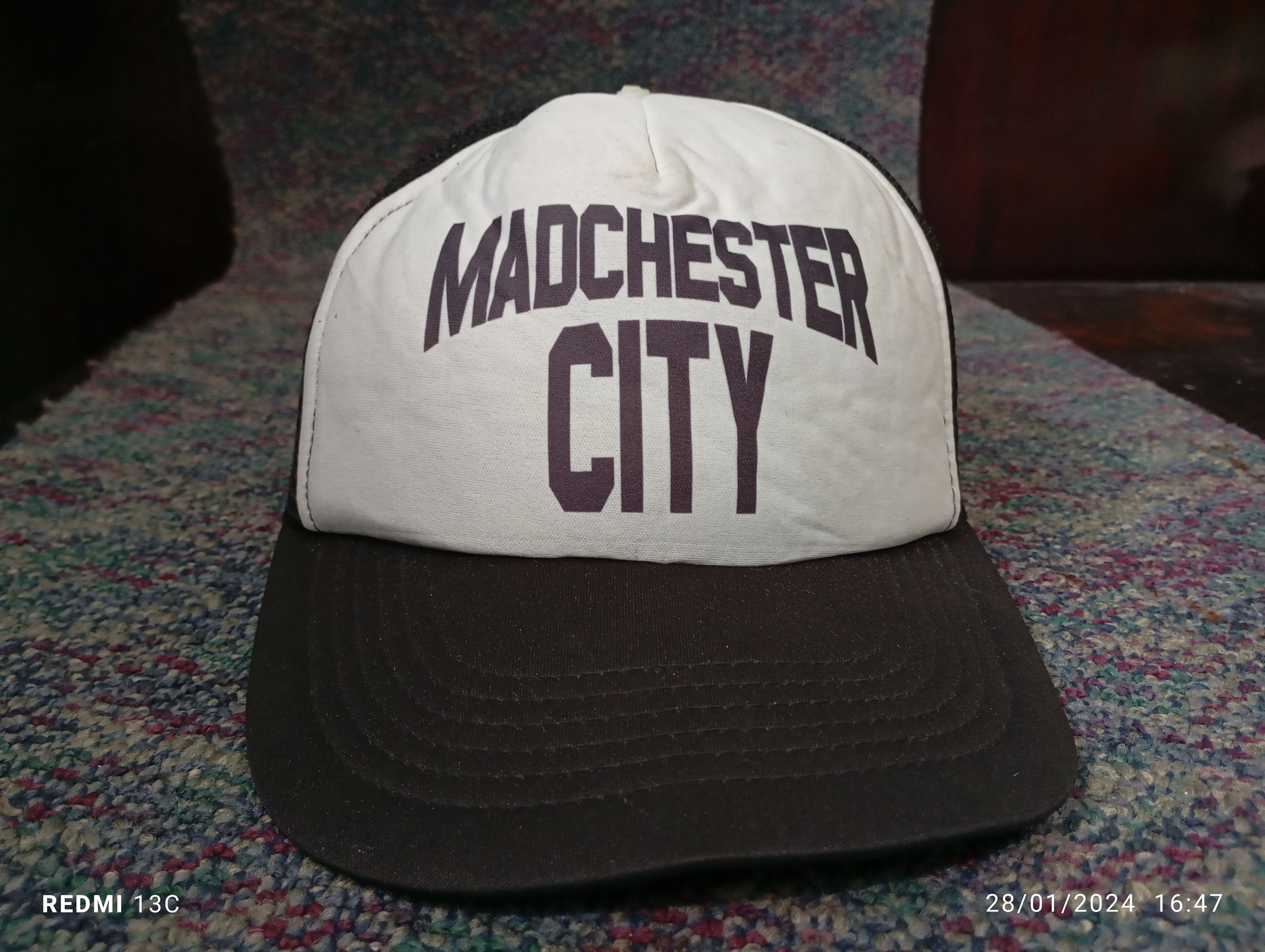 Vintage Unbranded Manchester City Trucker Hat Cap Size ONE SIZE - 1 Thumbnail