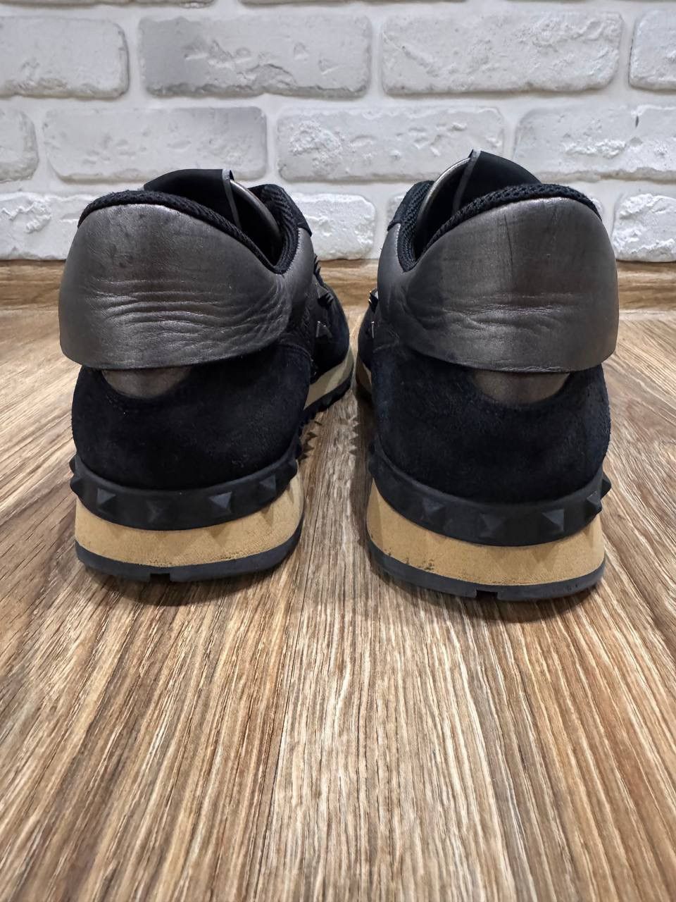 Valentino Valentino Leather Suede Rockrunner Stud Sneakers Size 43 Size US 10 / EU 43 - 6 Thumbnail