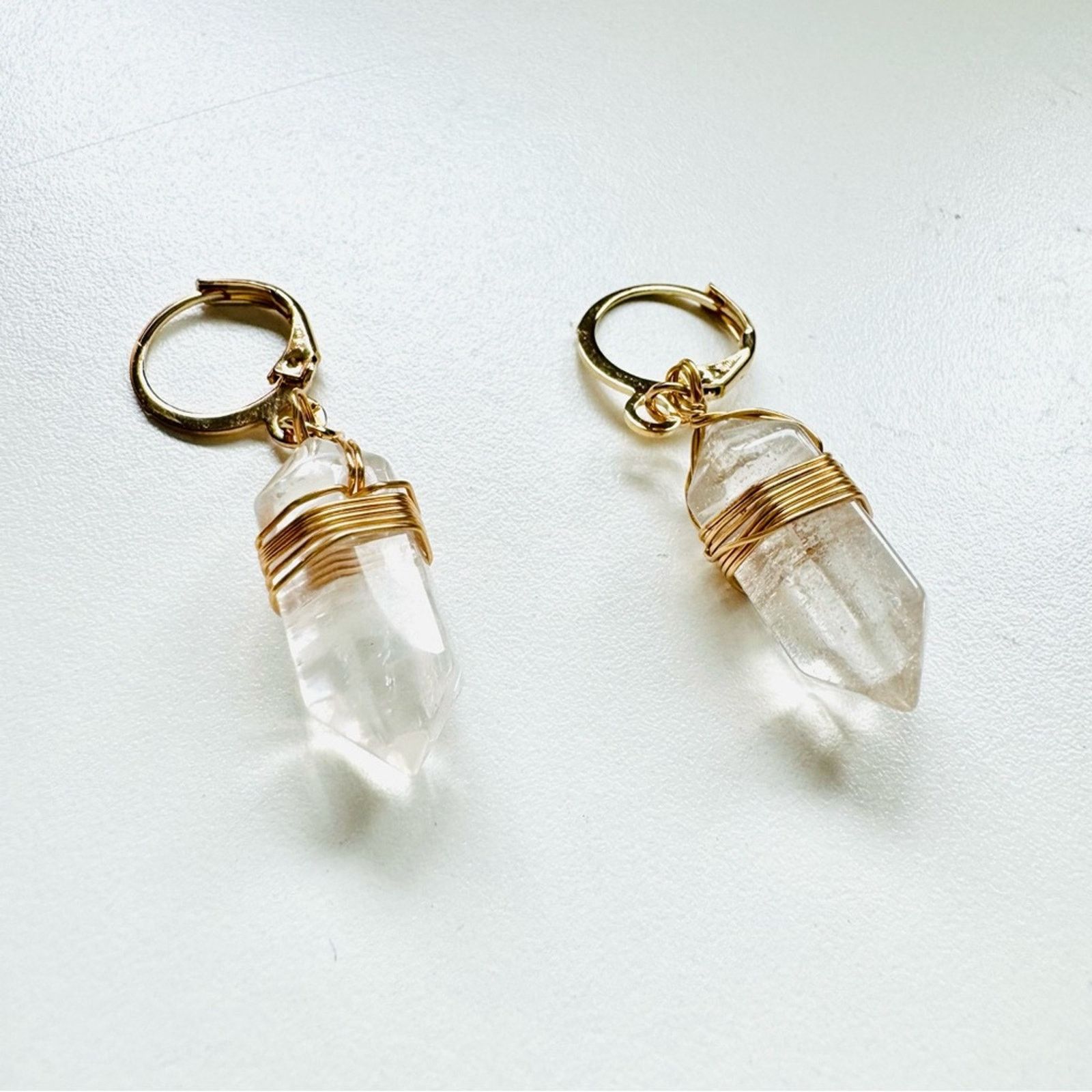 Nordstrom Clear Quartz Gold Gemstone Crystal Earrings Hoops Jewelry Size ONE SIZE - 3 Thumbnail