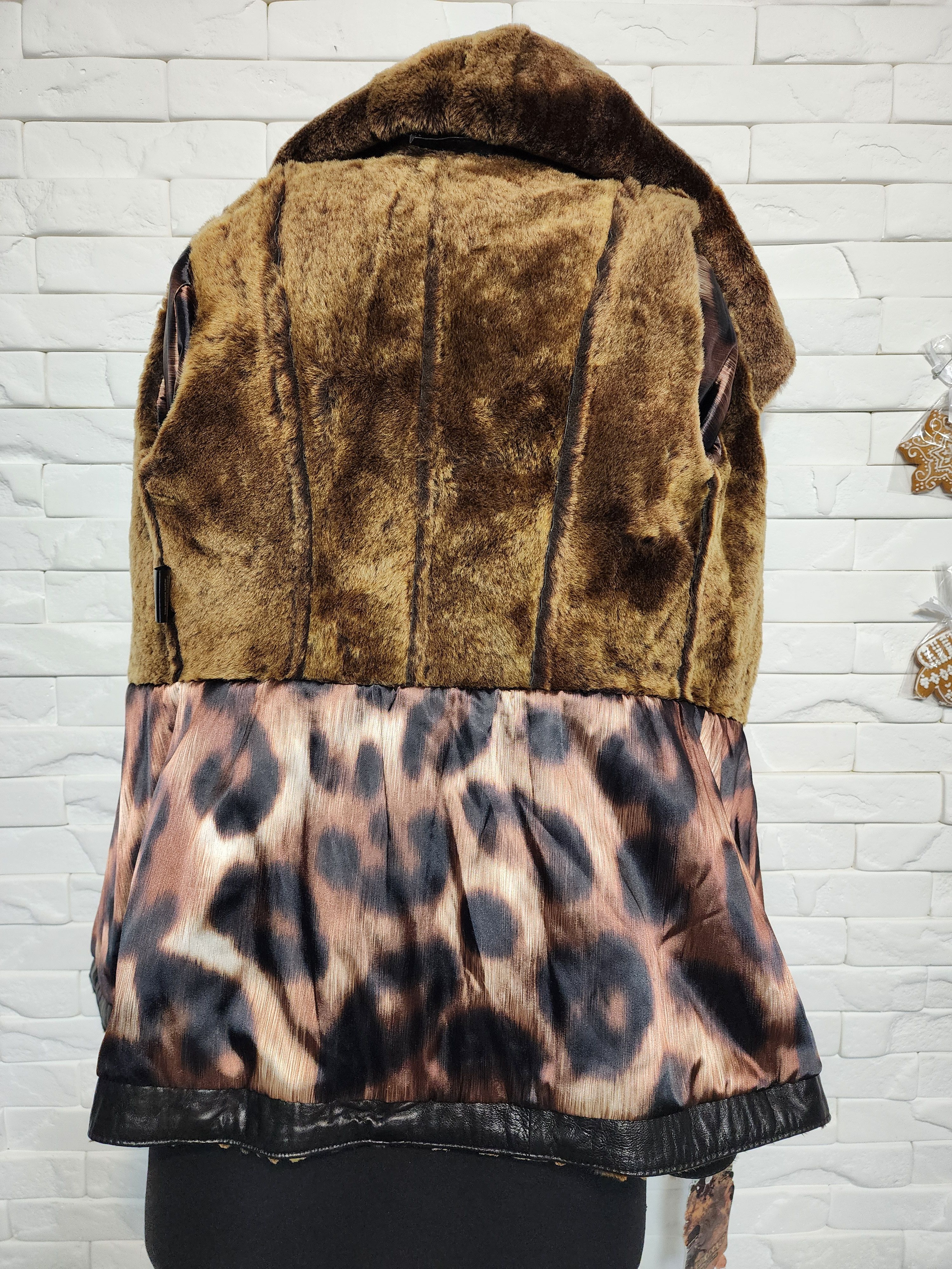 Furla Brown Sheepskin Coat: Women's Fur Hood Winter Coat Size M / US 6-8 / IT 42-44 - 7 Thumbnail