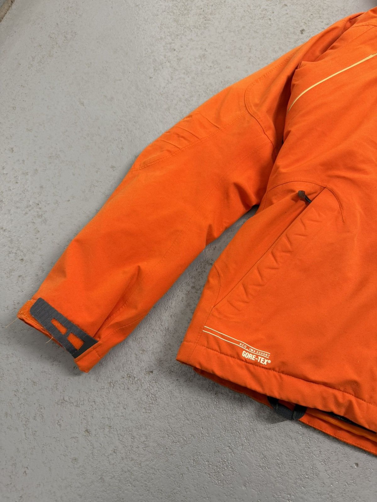 Nike ACG Vintage 00s Nike ACG Gore-tex Ski Technical Jacket Size US M / EU 48-50 / 2 - 2 Thumbnail