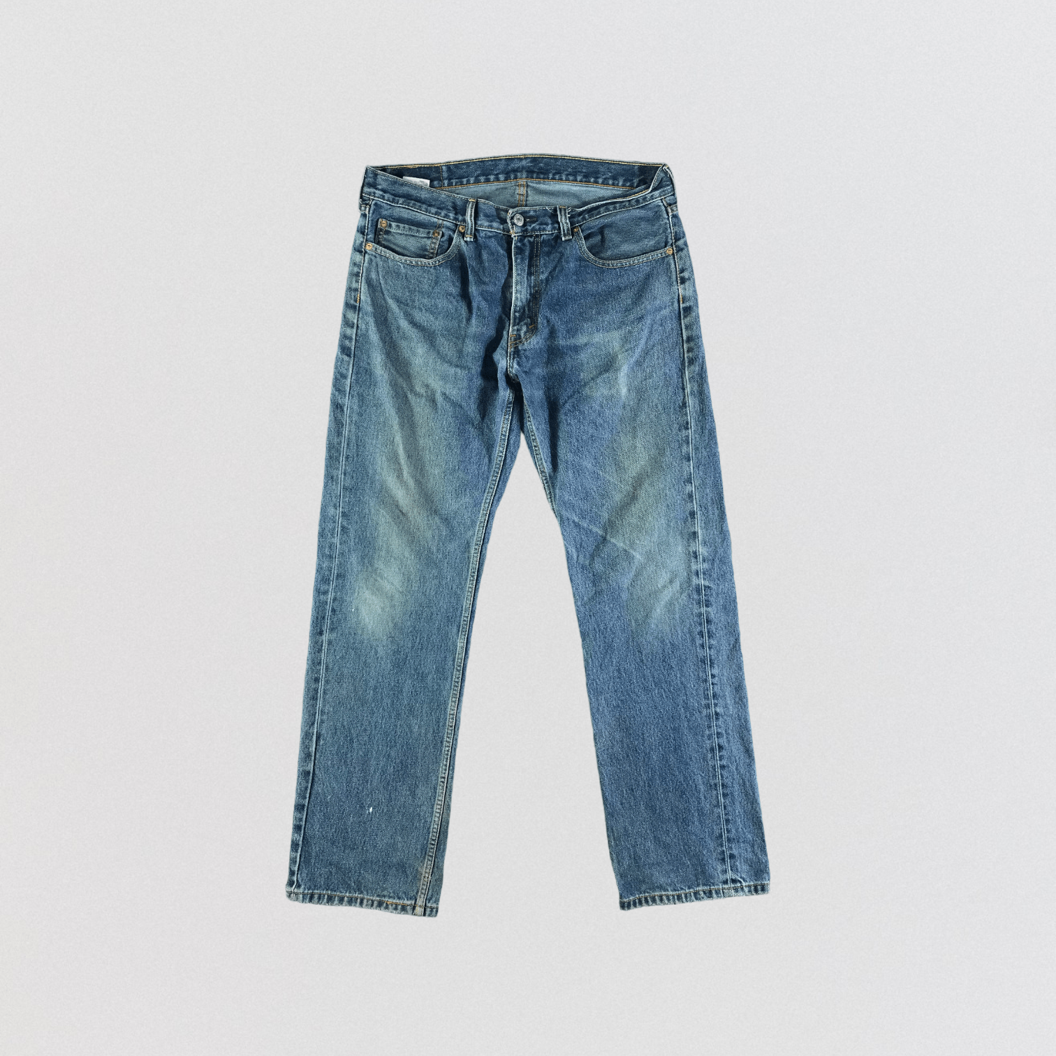 Levi's × Vintage Vintage Blue Wash Levis 559 Jeans-JM3425 Size 37" - 1 Thumbnail