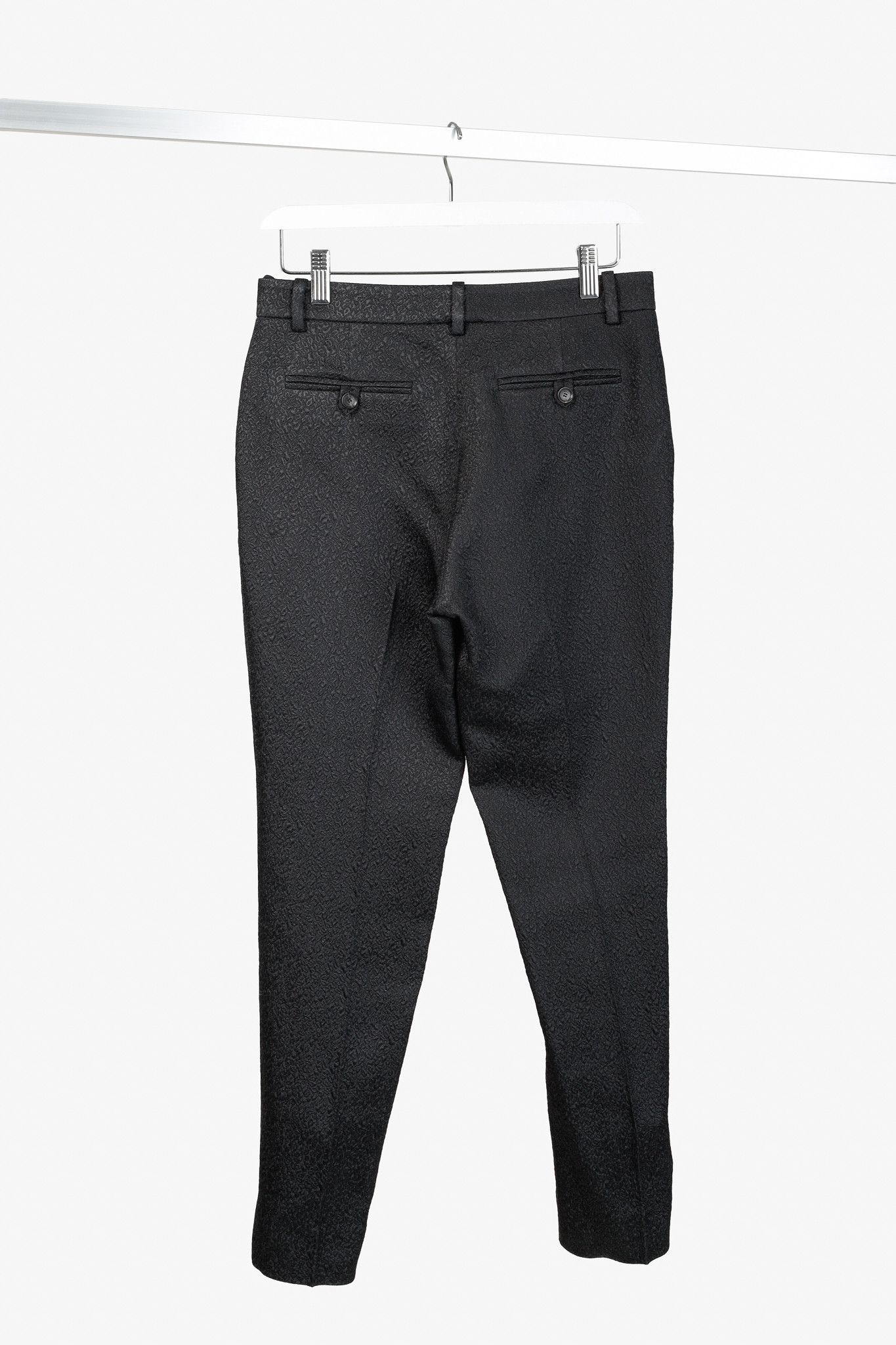 Gucci Gucci PF/13 Black Textured-Jacquard Tapered Trousers Size 26" / US 2 / IT 38 - 2 Thumbnail