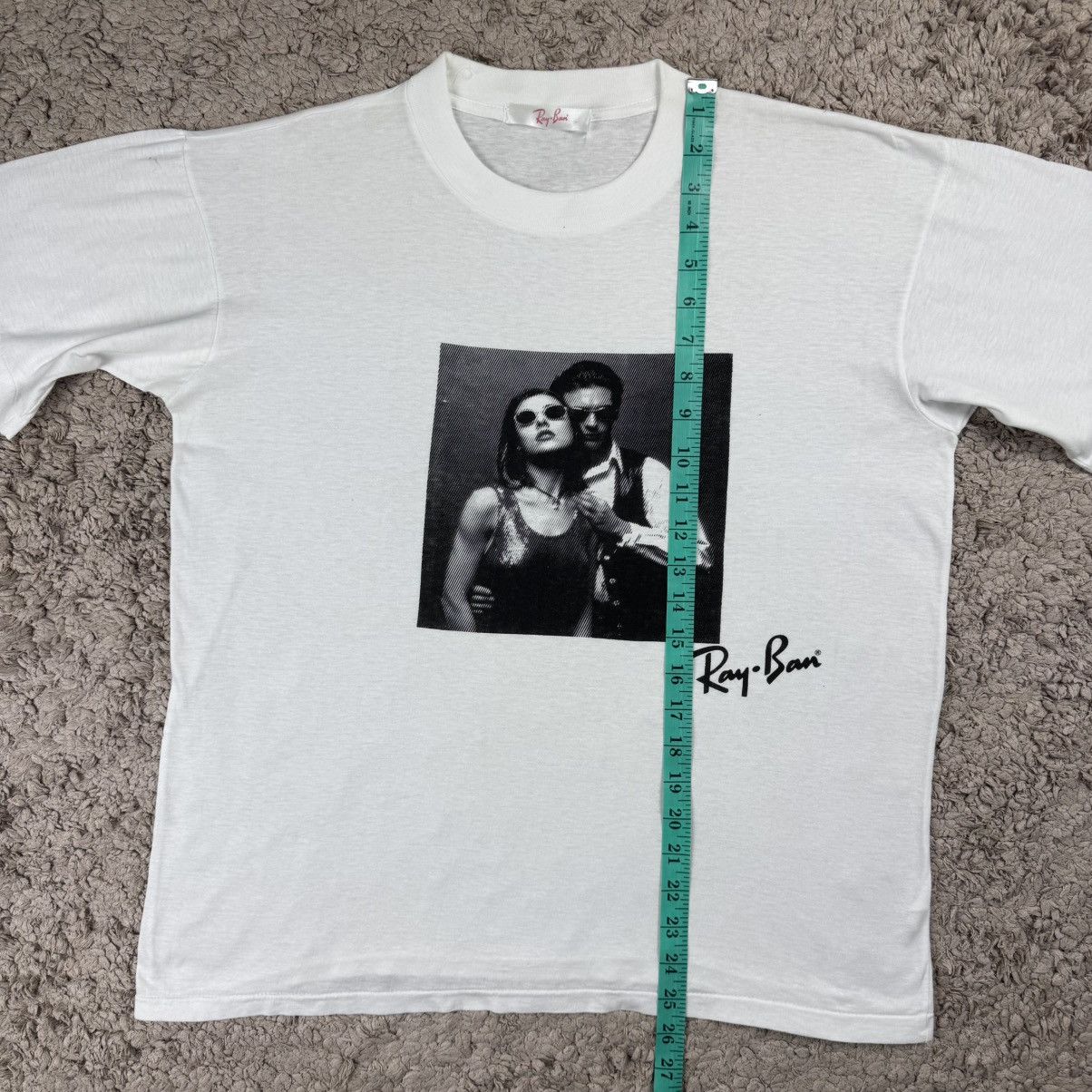 RayBan Vintage 90s Ray-ban Couple Graphic Promo T-shirt Size US M / EU 48-50 / 2 - 15 Thumbnail