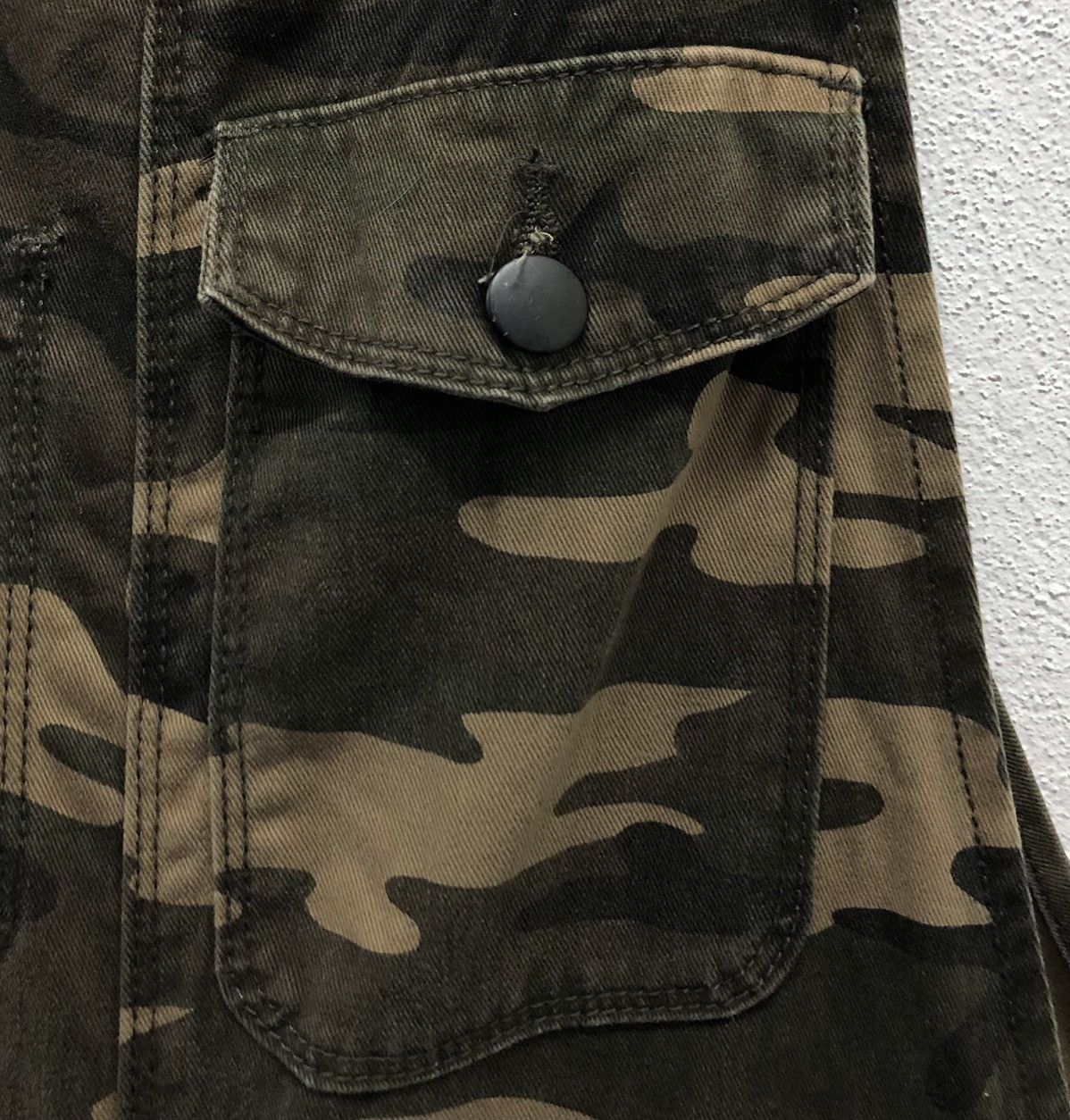 Forever 21 Vintage Forever 21 Camouflage Overalls Size US 36 / EU 52 - 6 Thumbnail