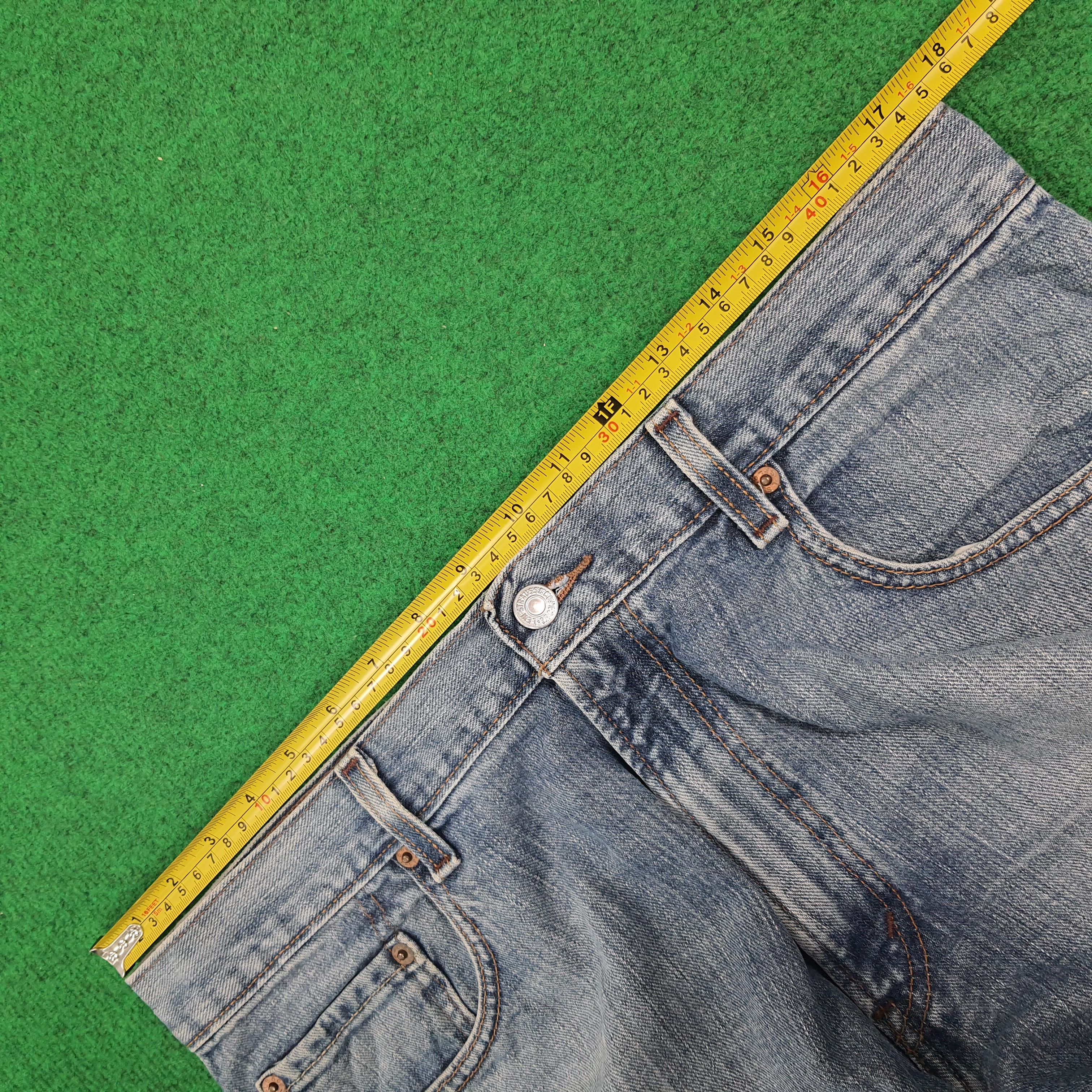 Levi's Vintage Levi's 569 Loose Straight Distressed Jeans C280N18 Size US 34 / EU 50 - 14 Thumbnail