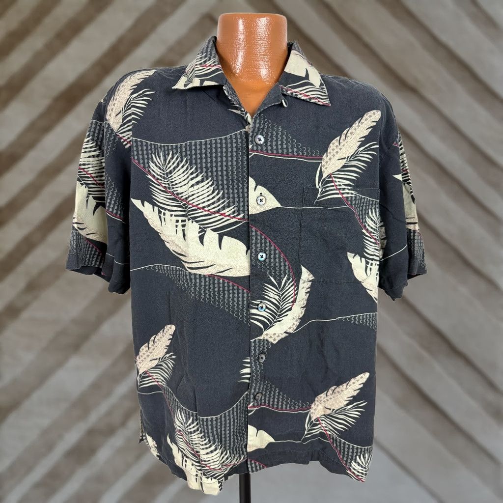MCM VINTAGE Aureus Shirt Men L Geometric Hawaiian 90s Silk Cotton Button-Up (MCM, Tiki) Black Short Sleeve” Size US L / EU 52-54 / 3 - 1 Thumbnail