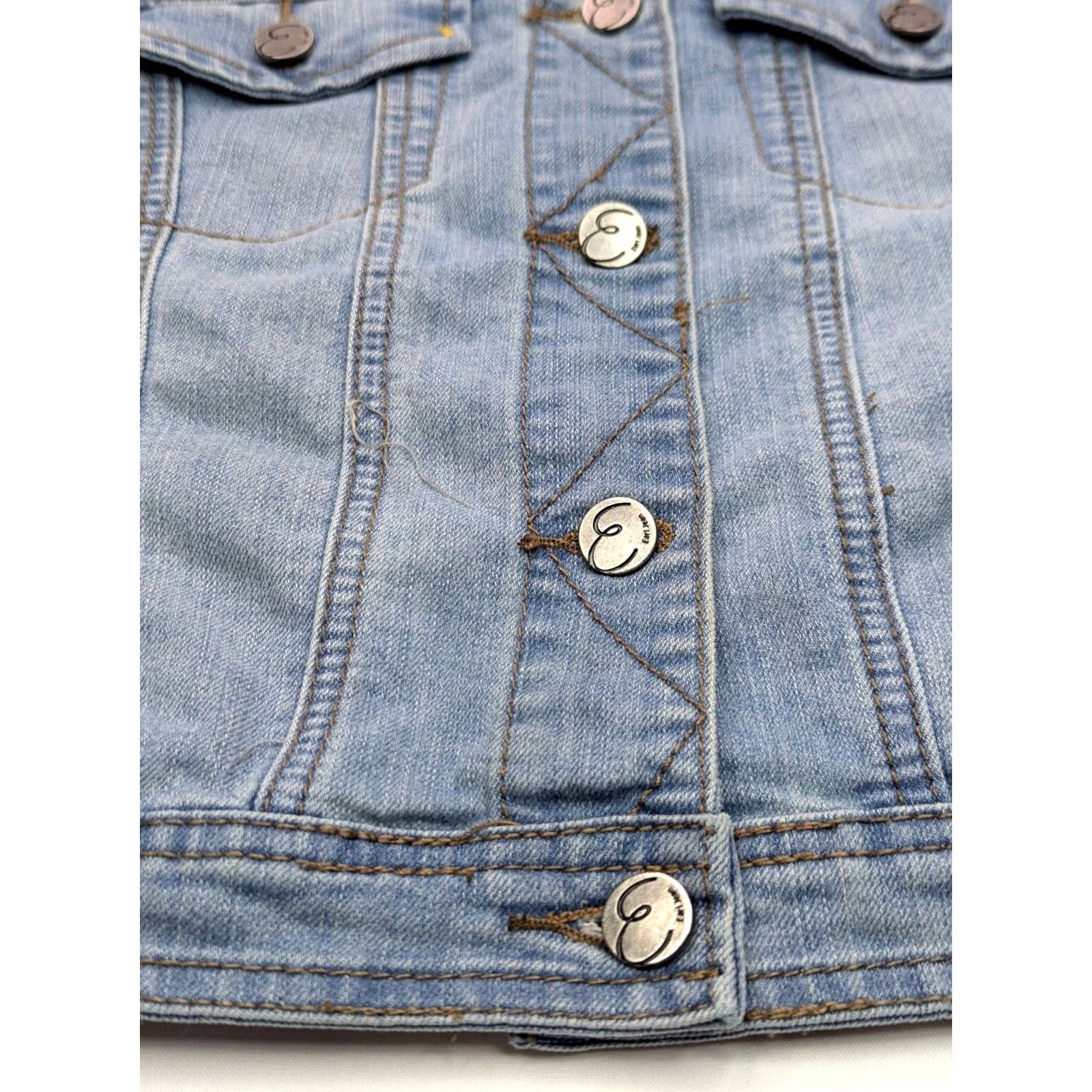 Vintage Earl Jeans Light Wash Denim Vest Blue Straps Back Knit Back Women M Blue Denim Vest Sleeveless Jacket (34x17) Regular Women Size 32" / US 10 / IT 46 - 3 Thumbnail