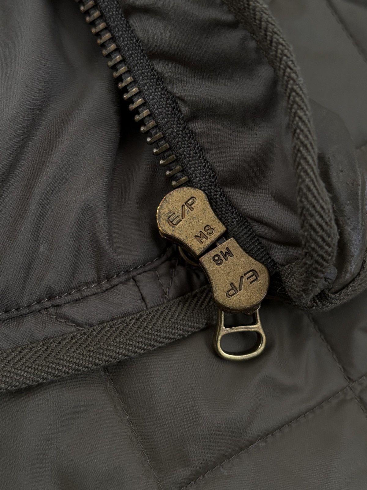Ralph Lauren Ralph Lauren Olive Green Down & Feather Quilted Zip Jacket Size M / US 6-8 / IT 42-44 - 23 Thumbnail