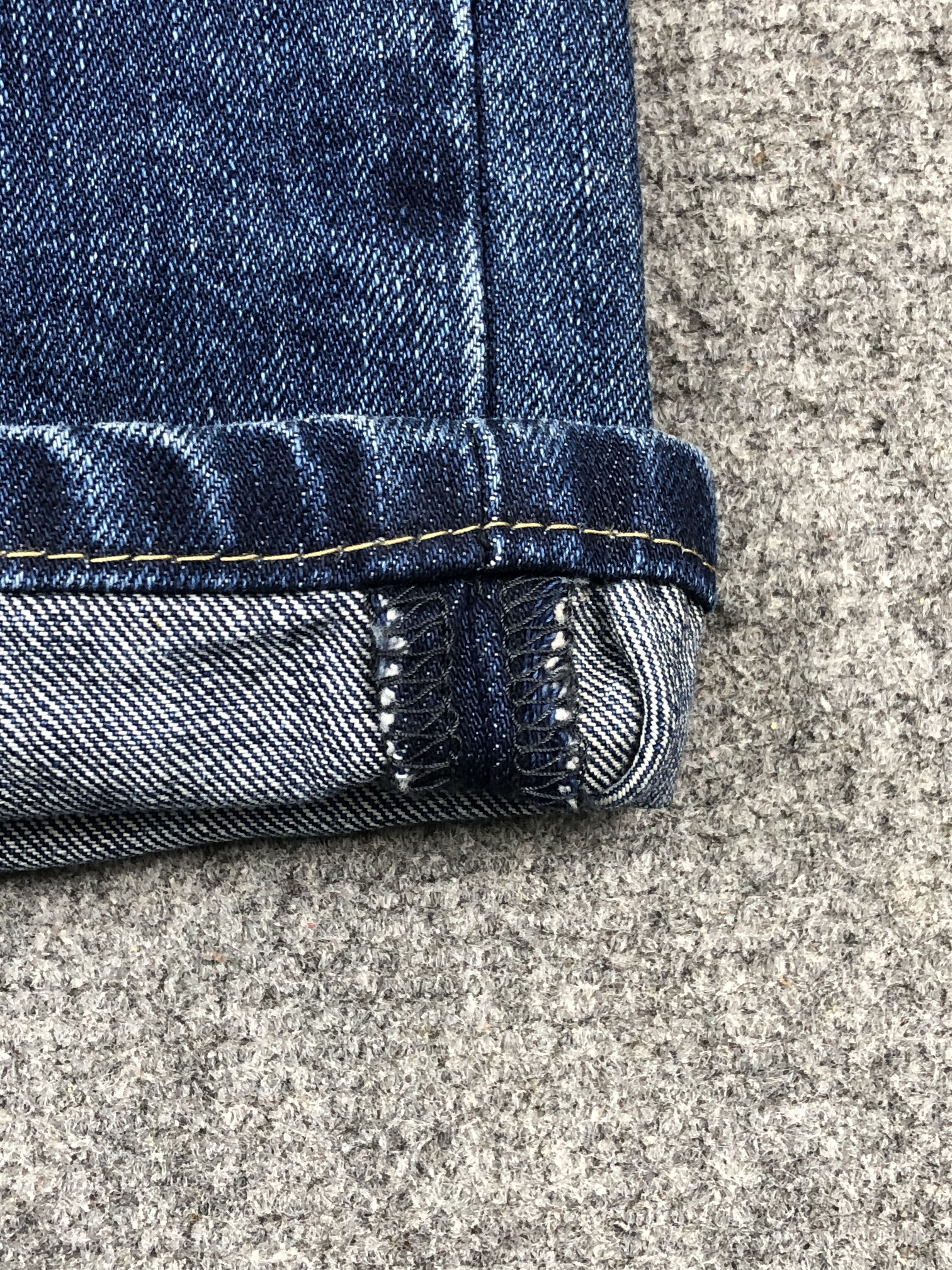 Levi's Vintage Levis 514 Blue Denim Jeans DP2349 Size US 37 - 8 Thumbnail