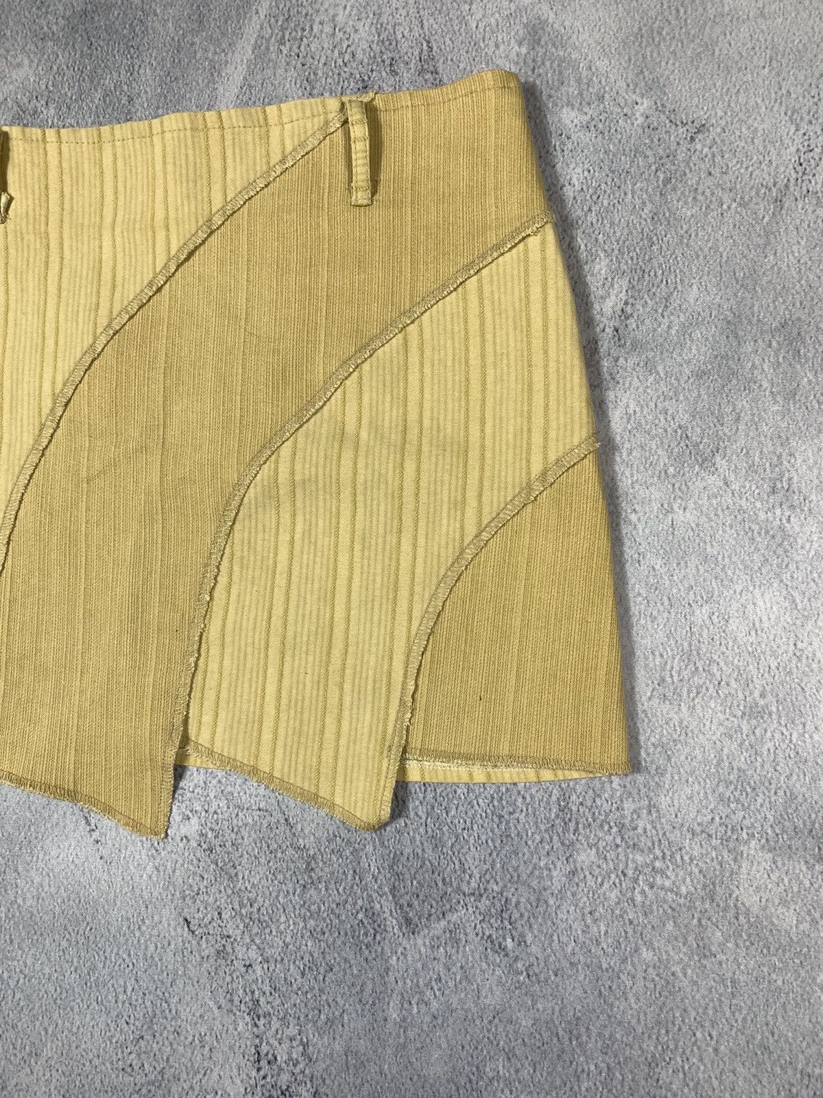 Japanese Brand Vintage Y2K Japanese mini skirt streetwear retro style Size 29" - 3 Thumbnail