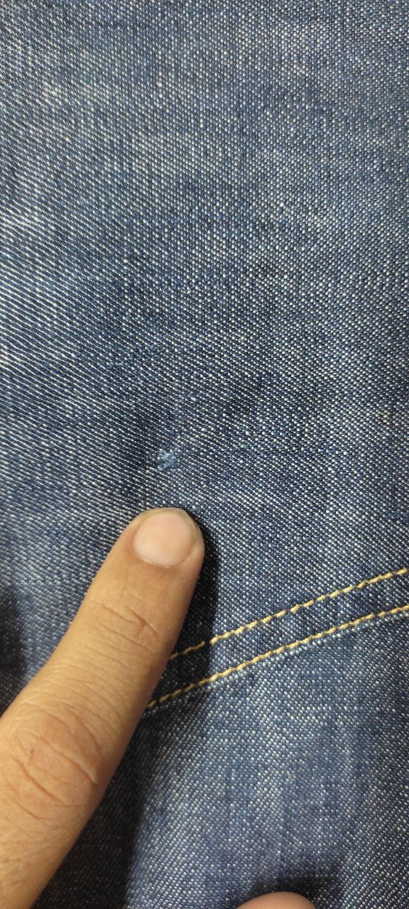 Levi's VINTAGE LEVIS 90S CHAMBRAY DENIM MADE IN HONG KONG Size US M / EU 48-50 / 2 - 9 Thumbnail
