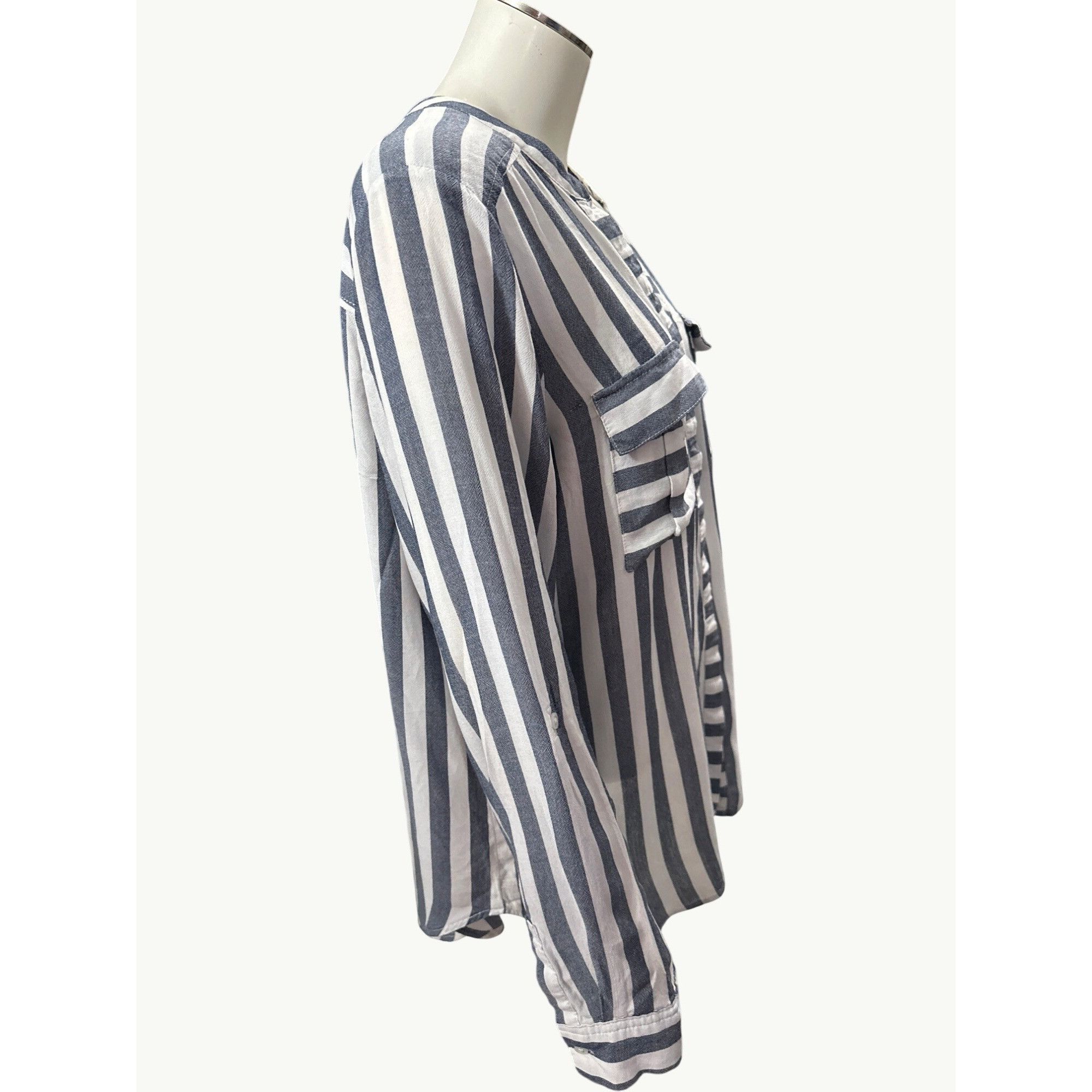 Other A.N.A. Striped Long Sleeve Rayon Blouse Size Large Breathabl Size L / US 10 / IT 46 - 4 Thumbnail