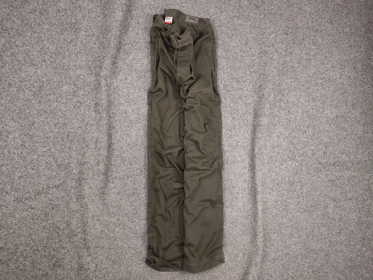 55DSL 55DSL by Diesel Vintage Military Baggu Green wide leg Pants Size US 34 / EU 50 - 1 Thumbnail