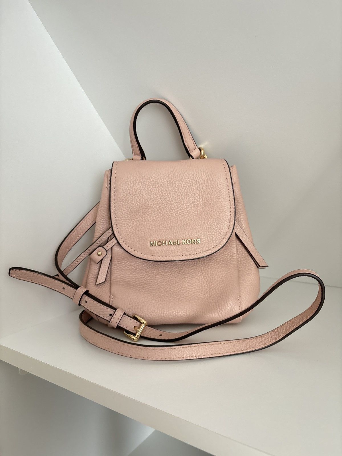 Michael Kors Michael Kors Bag Size ONE SIZE - 1 Thumbnail