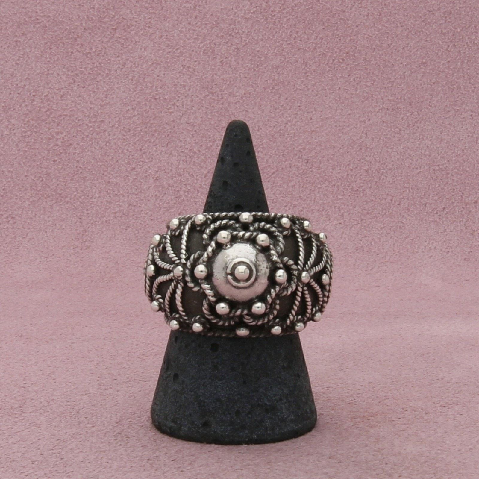 Sterling Silver sterling silver beaded intricate dome ring size 9.5 Size ONE SIZE - 3 Thumbnail