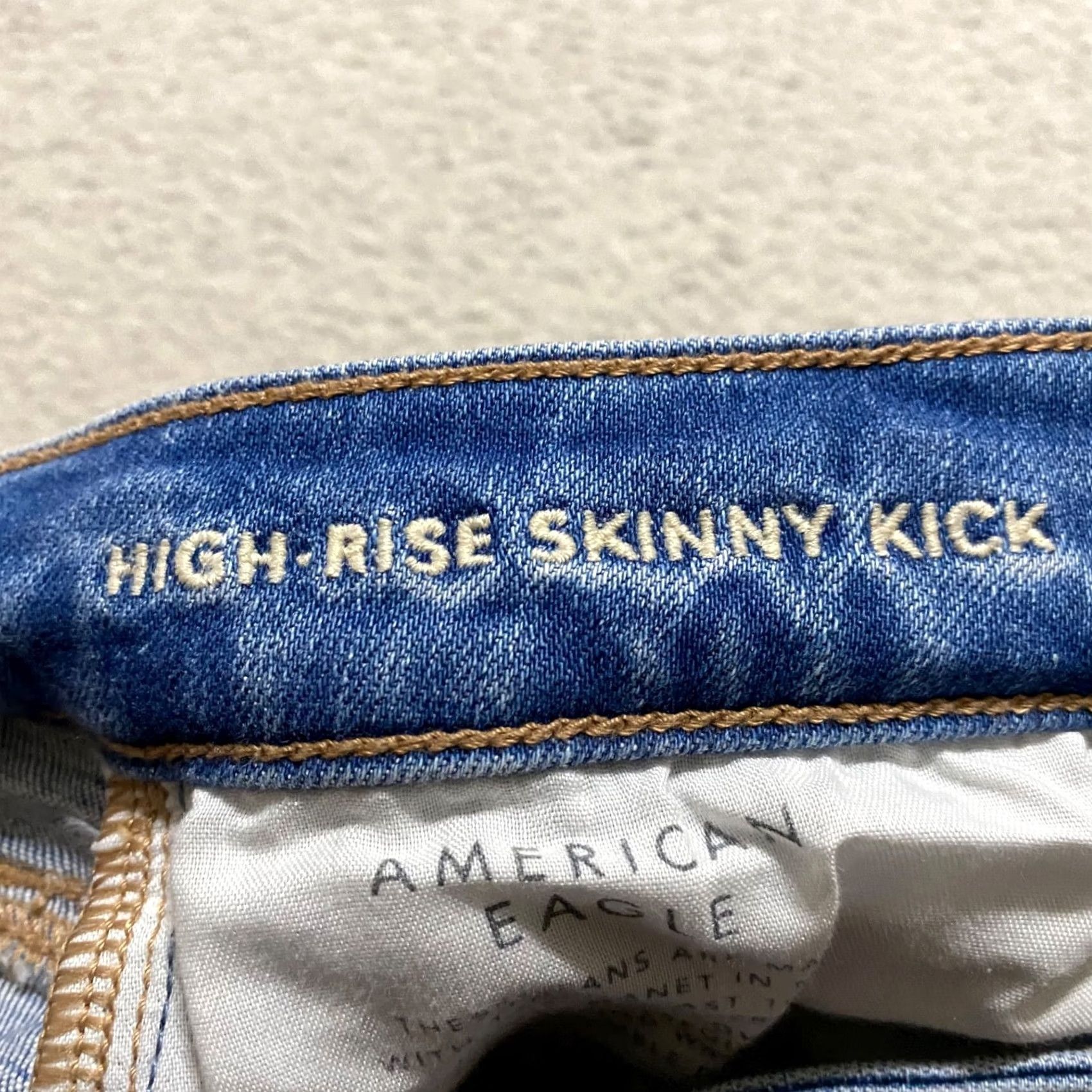 American Eagle Outfitters American Eagle Outfitters Jeans Bootcut 8P Petite Blue Denim High Rise 5-Pocket Stretch Distress Boys Womens Mens (adjusted to fit rules) Size 30" / US 8 / IT 44 - 4 Thumbnail