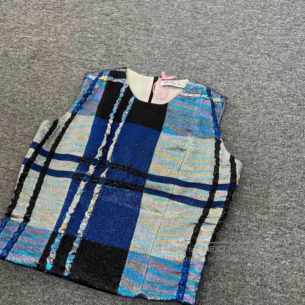 Dior Dior Runway Gold Thread Plaid Sleeveless Top. Size M / US 6-8 / IT 42-44 - 5 Thumbnail