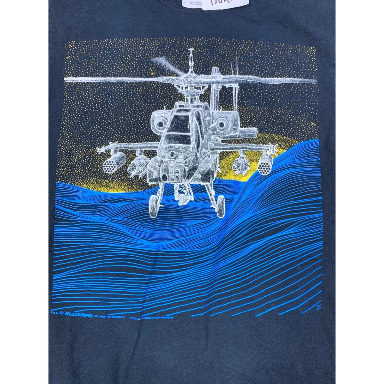 Gildan VINTAGE Apache AH 64 Helicopter Shirt Mens S Blackhawk Double-Sided T-Shirt Military Graphic Print Gildan 12040 Size US S / EU 44-46 / 1 - 3 Thumbnail