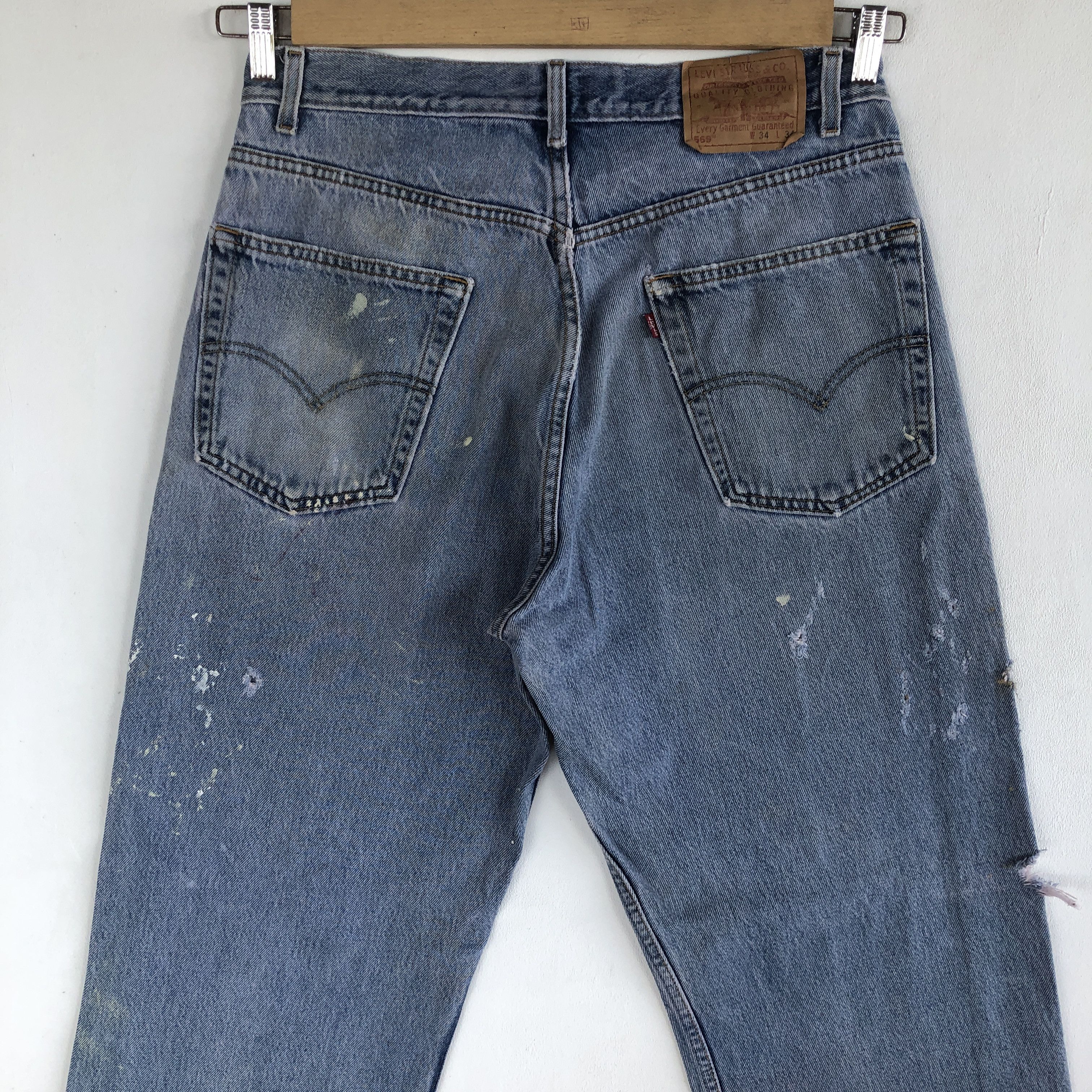 Levi's Vintage Levis Distressed Baggy Jeans Levi's 569 Faded Denim Size US 30 / EU 46 - 4 Thumbnail