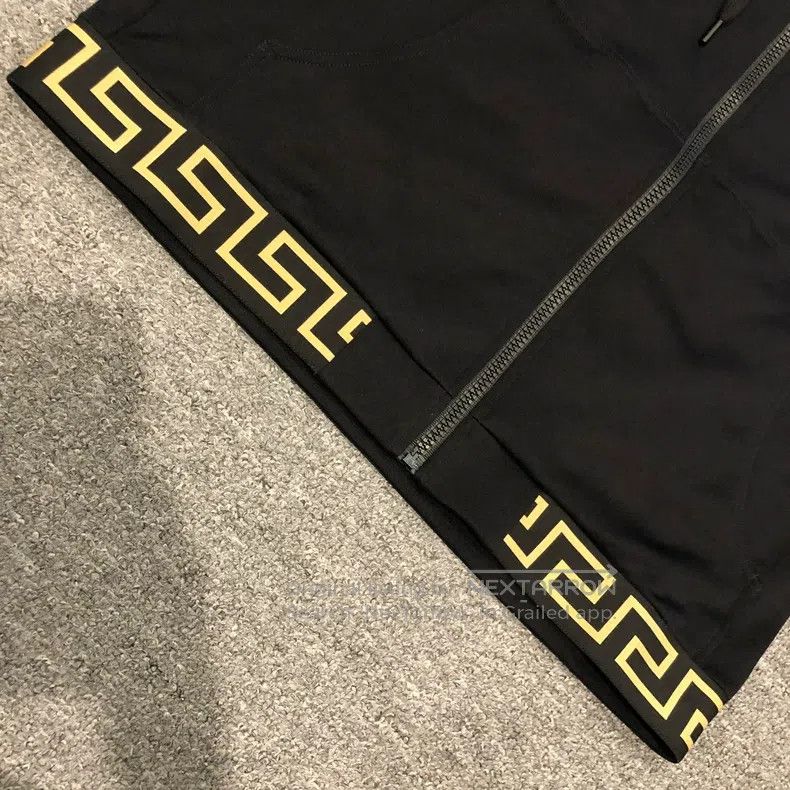 Versace Versace Baseball uniform hooded jacket Size US L / EU 52-54 / 3 - 3 Thumbnail