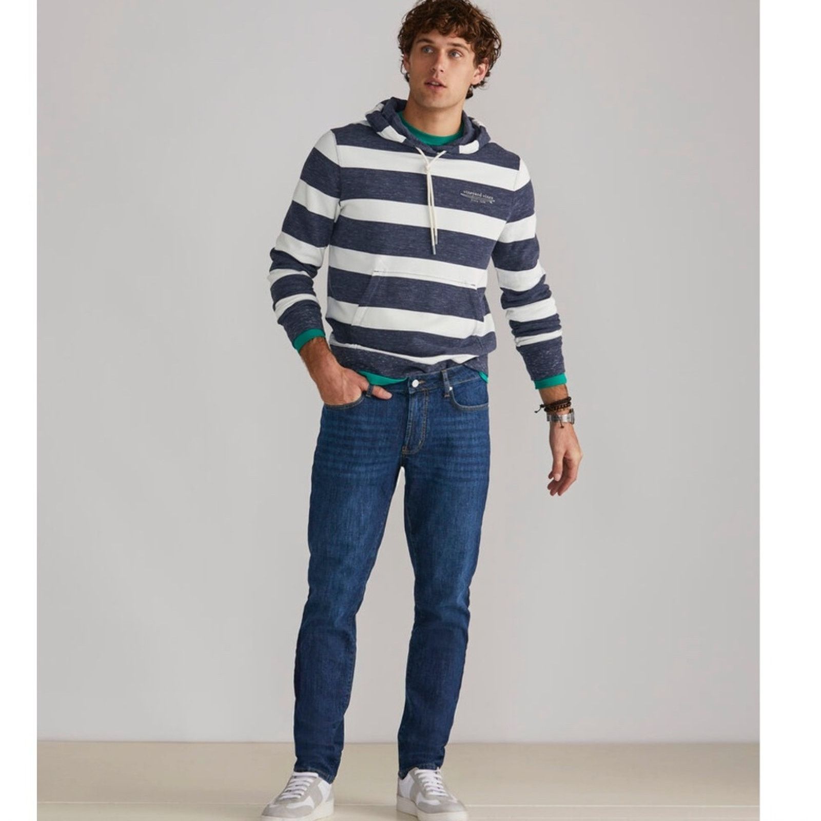 Vineyard Vines Vineyard Vines Men's Slim Fit Jeans - 34x30 Size US 34 / EU 50 - 1 Thumbnail