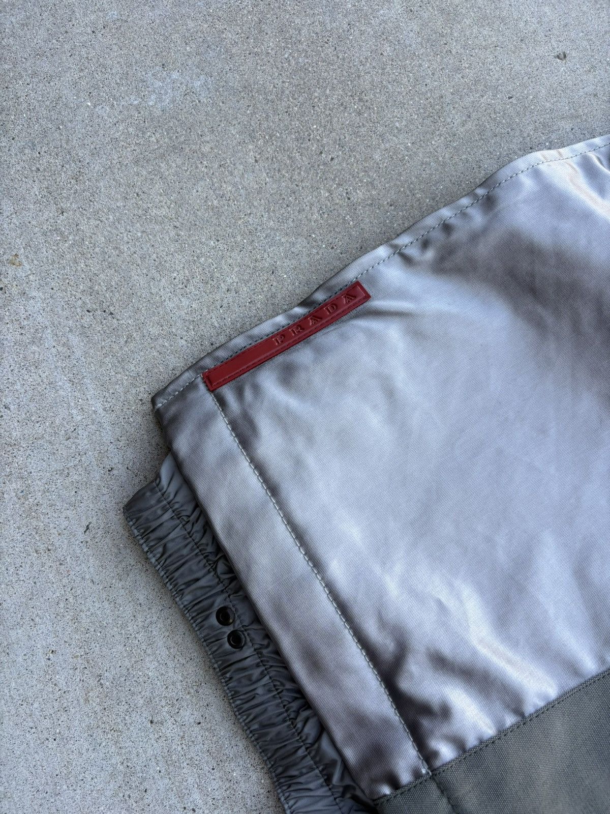 Prada Vintage 1990s Prada Linea Rossa Silver ski pants Size US 32 / EU 48 - 8 Thumbnail