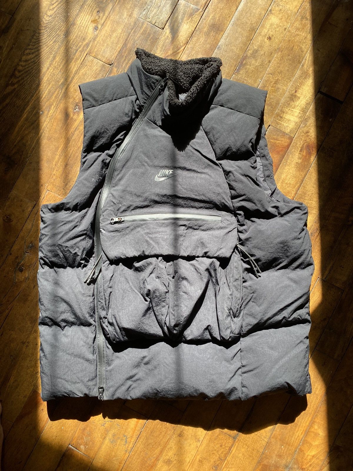 Nike Nike tech pack vest Size US L / EU 52-54 / 3 - 1 Thumbnail