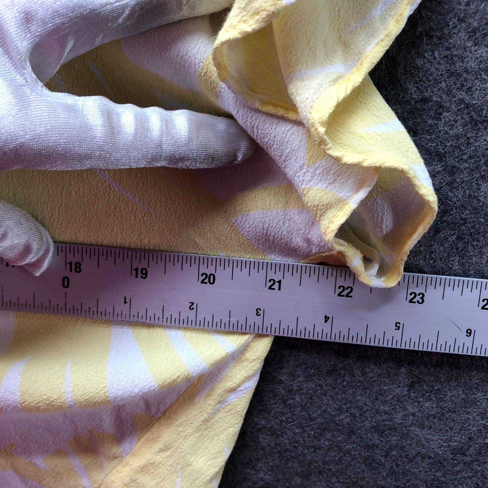 Vintage VINTAGE Wilfred Free Aritzia Palm Print Tie Front Top Womens L Yellow Hawaiian Tropical Size L / US 10 / IT 46 - 6 Thumbnail