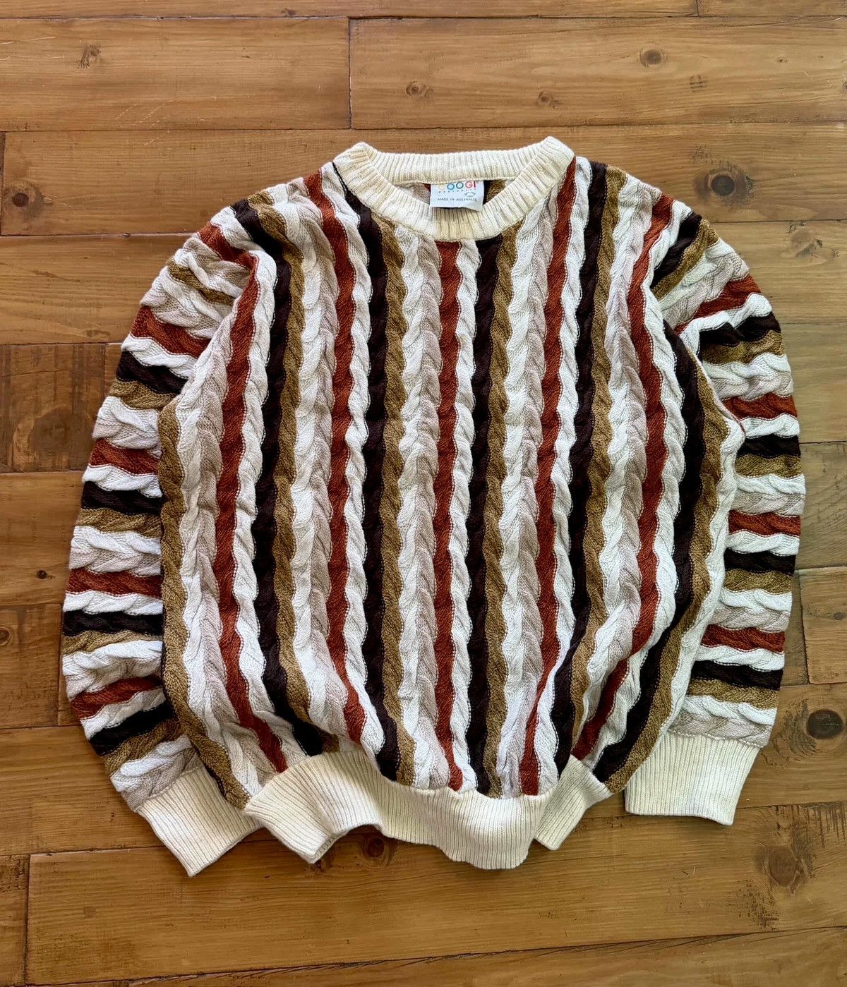 Coogi BEAUTIFUL VINTAGE COOGO CABLE KNIT Size US L / EU 52-54 / 3 - 2 Thumbnail