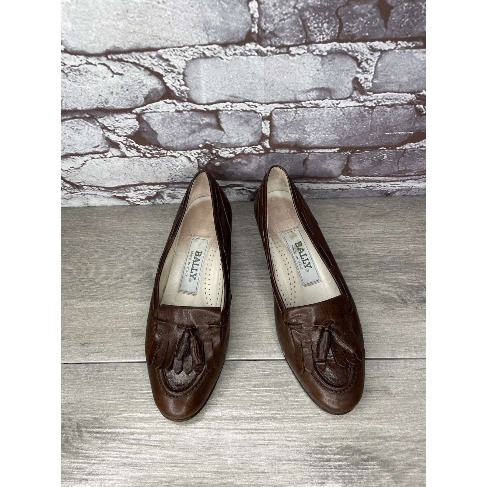 Bally Bally Brown Leather Kiltie Tassel Loafers Kitten Heel Shoes Size US 6.5 / IT 36.5 - 8 Thumbnail