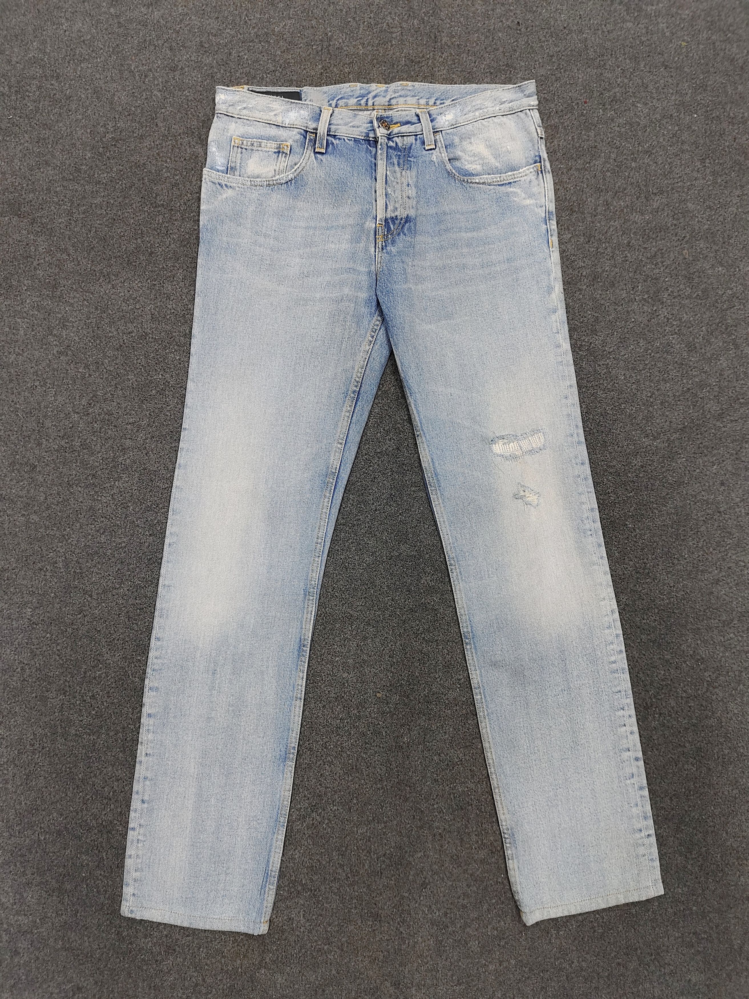 00s Gucci-Archive Distressed Stitched Light Wash Skinny Jean