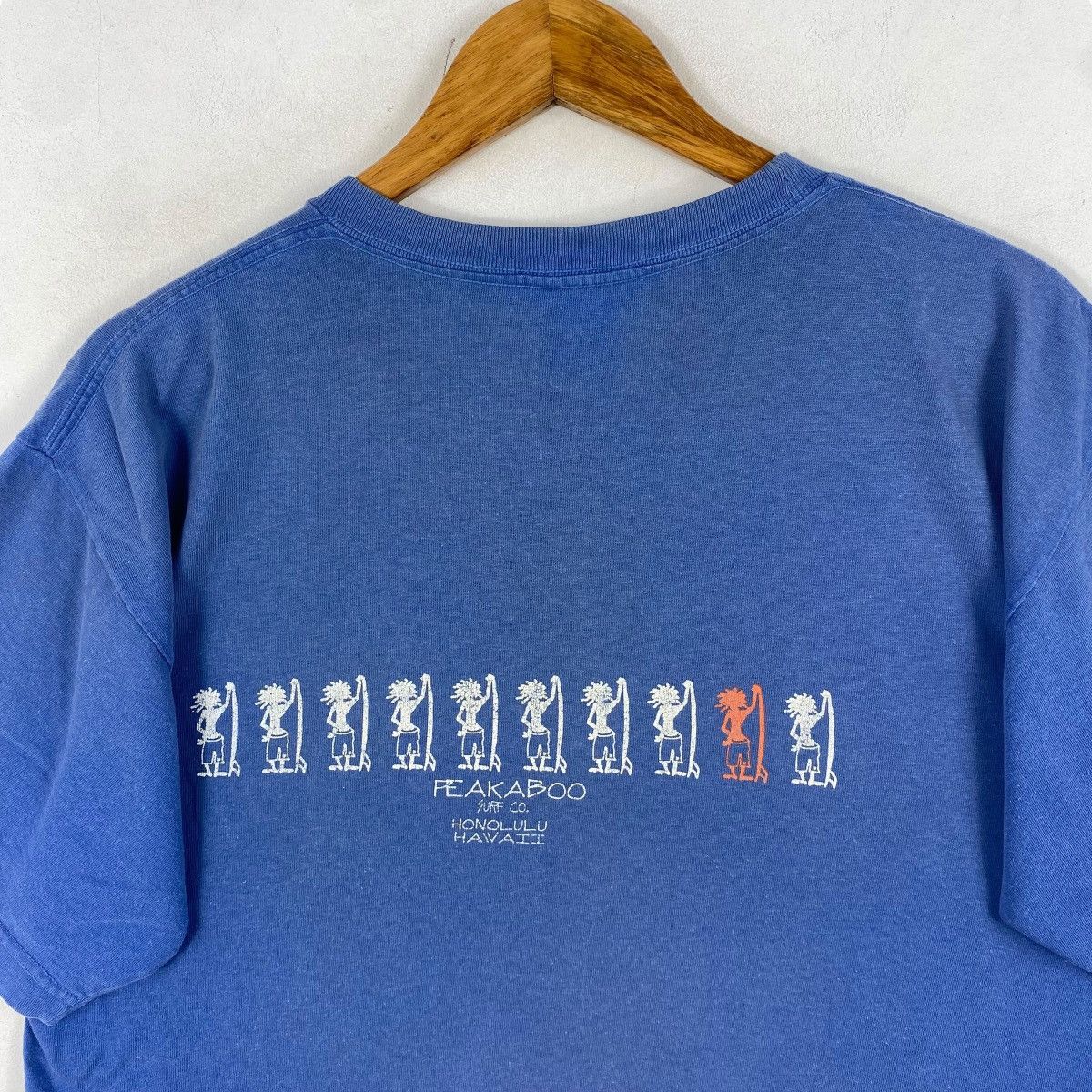 Other Vintage 90's PEAKABOO SURF STYLE Honululu Hawaii Faded Tee Size US L / EU 52-54 / 3 - 2 Thumbnail