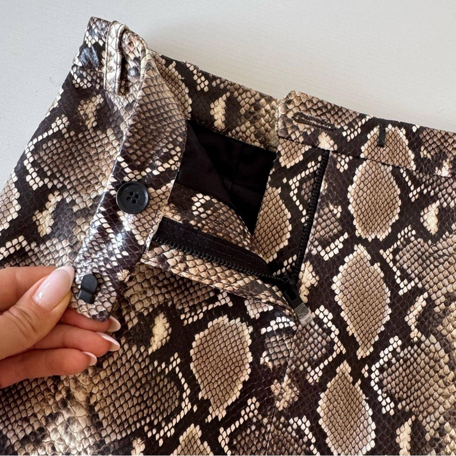 The Kooples New! The Kooples Python Mini Skirt, Size 1 (US S) Size 26" / US 2 / IT 38 - 8 Thumbnail