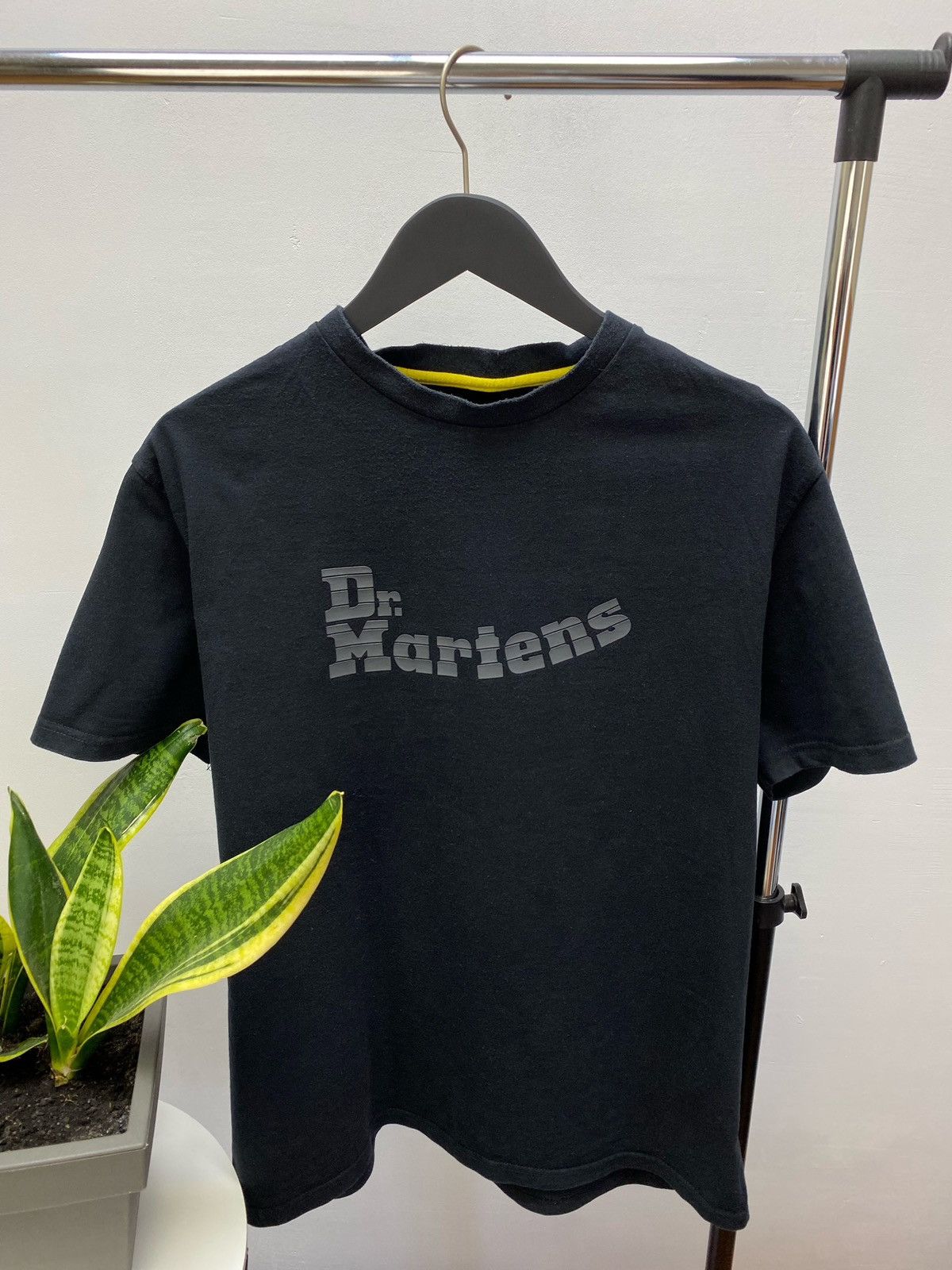 Dr. Martens Dr Martens T-shirt Big Logo Rare Tee Size US XL / EU 56 / 4 - 5 Thumbnail