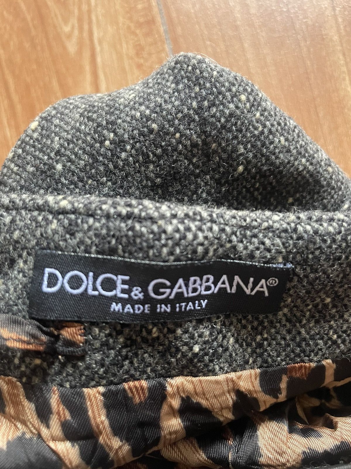 Dolce & Gabbana Dolce & Gabbana Lamb Wool Mini Skirt Size 26" / US 2 / IT 38 - 4 Thumbnail